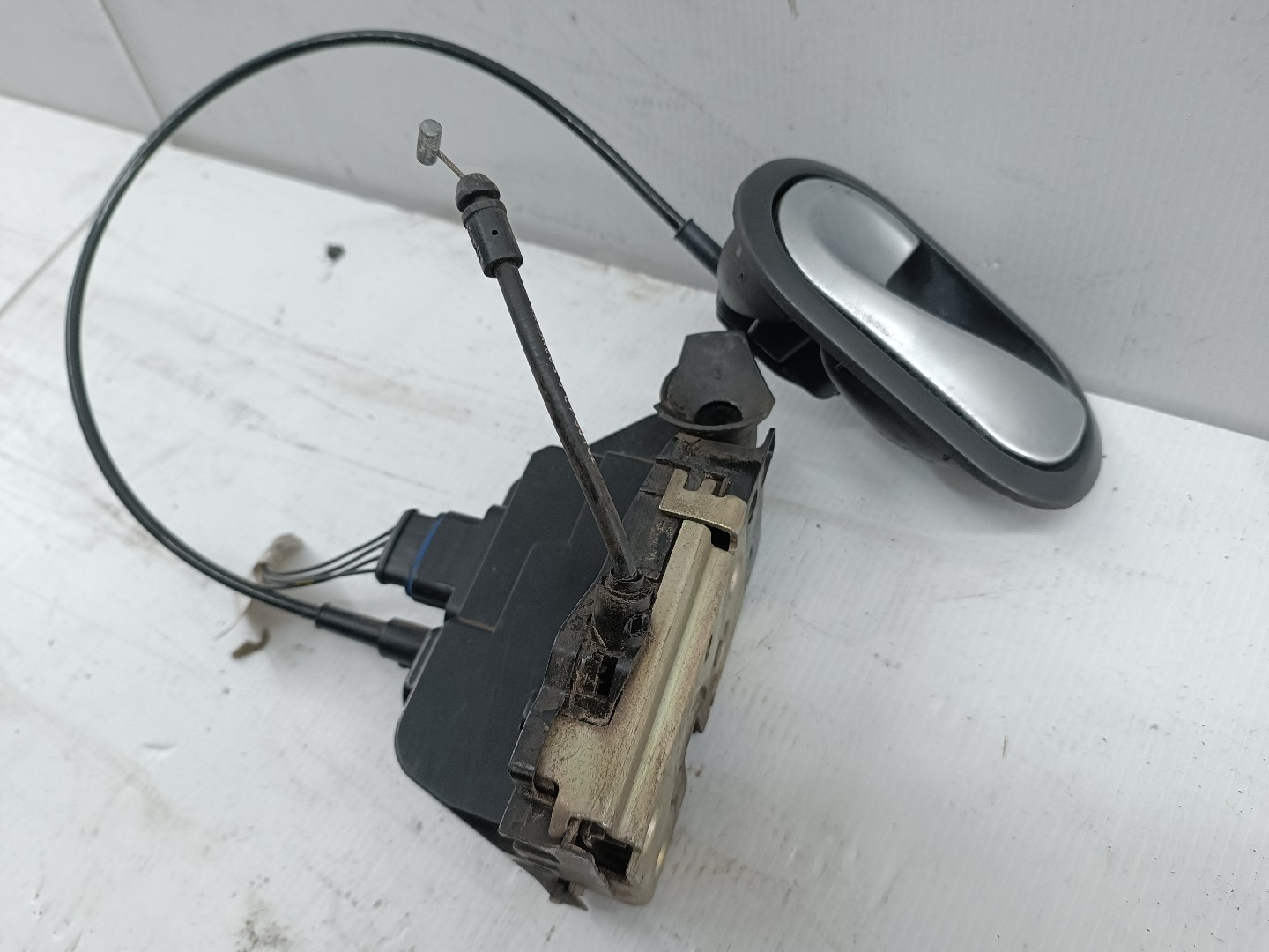 Fecho da Porta Frente Esquerdo RENAULT MEGANE II (BM0/1_, CM0/1_) | 01 - 12 Imagem-7