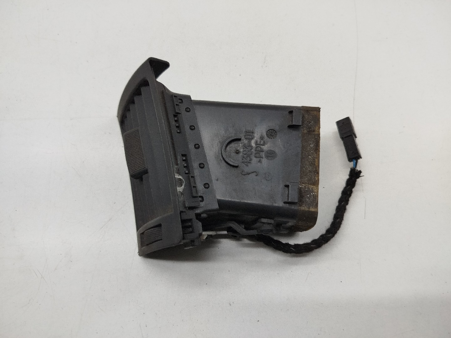 Difusor de ar AUDI A4 Avant (8ED, B7) | 04 - 08 Imagem-1