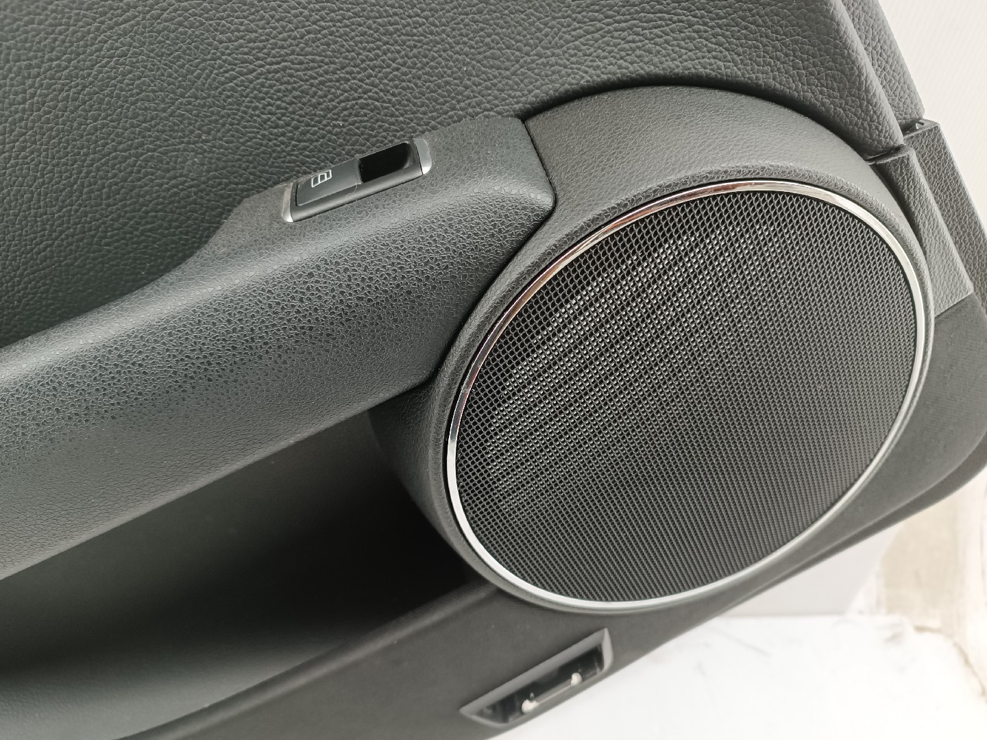 Quartela / forra Porta Tras Esquerdo MERCEDES-BENZ C-CLASS T-Model (S204) | 07 - 14 Imagem-7