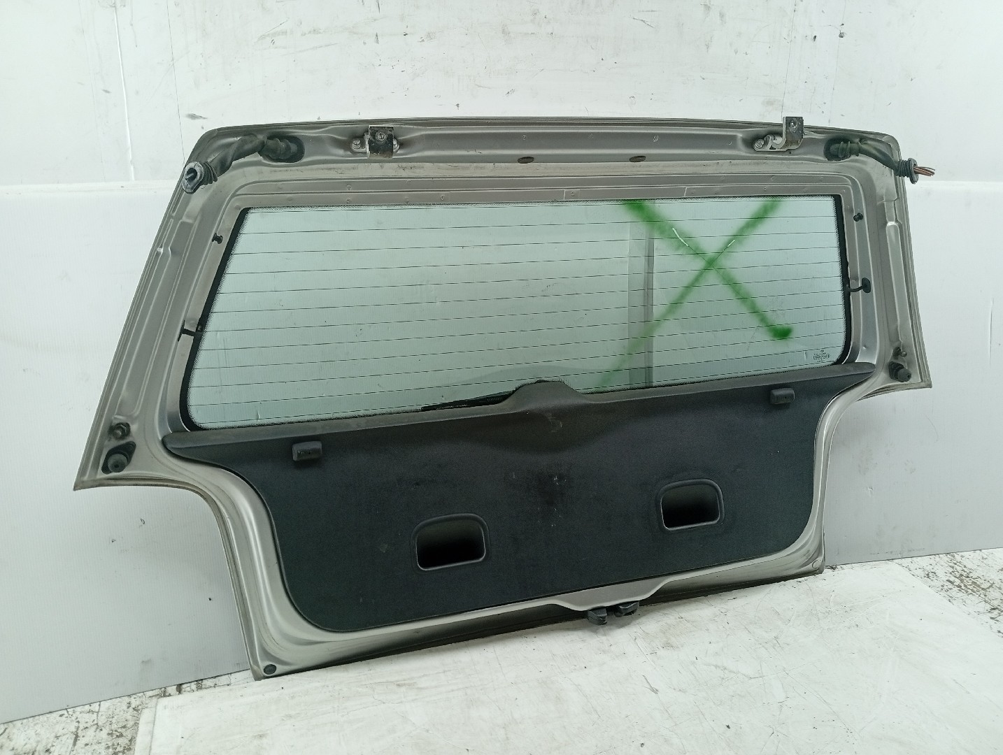 Porta de mala VOLKSWAGEN POLO (6N1) | 94 - 99 Imagem-1