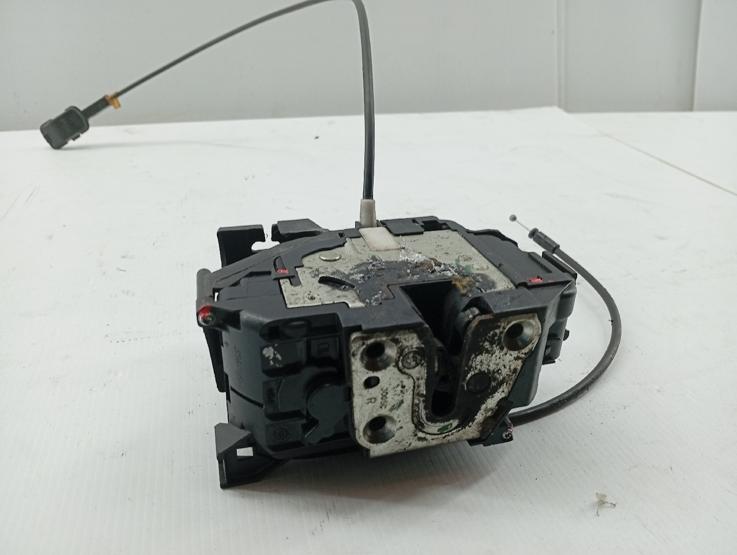 Fecho da Porta Frente Direito RENAULT CLIO III (BR0/1, CR0/1) | 05 -  Imagem-3