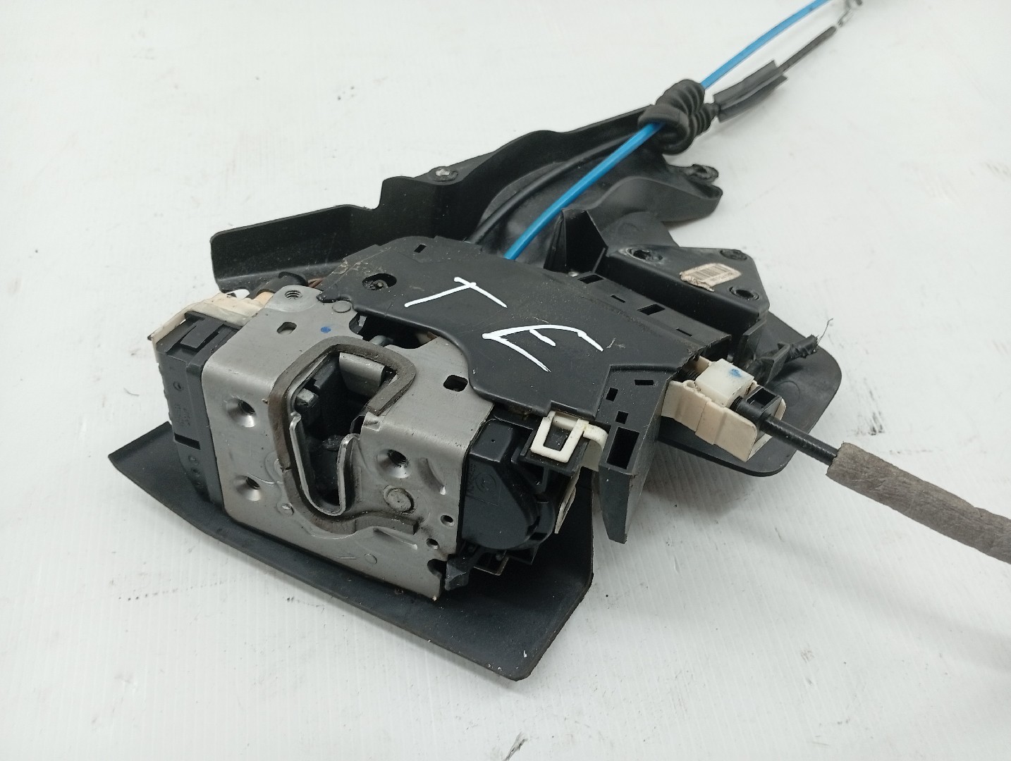 Fecho da Porta Trás Esquerdo MERCEDES-BENZ C-CLASS T-Model (S204) | 07 - 14