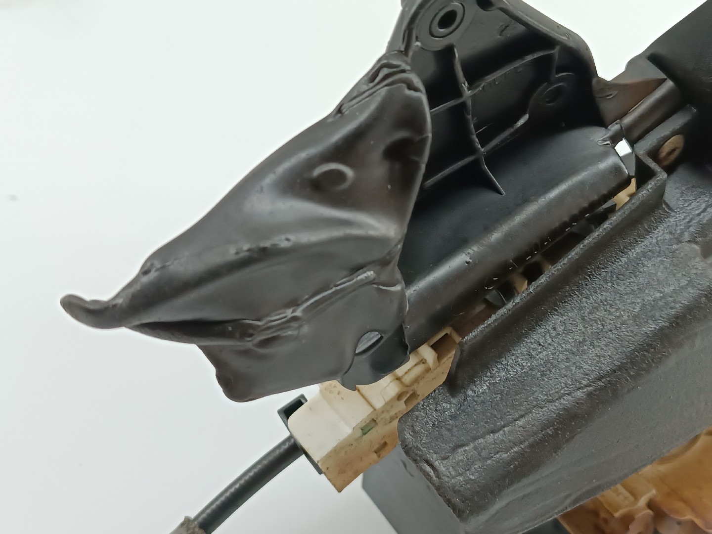 Fecho da Porta Frente Esquerdo MERCEDES-BENZ C-CLASS T-Model (S204) | 07 - 14 Imagem-6