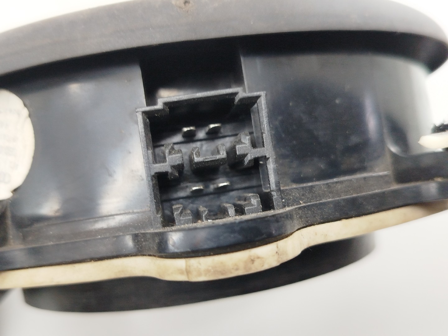 Coluna de som AUDI A4 (8E2, B6) | 00 - 05 Imagem-2