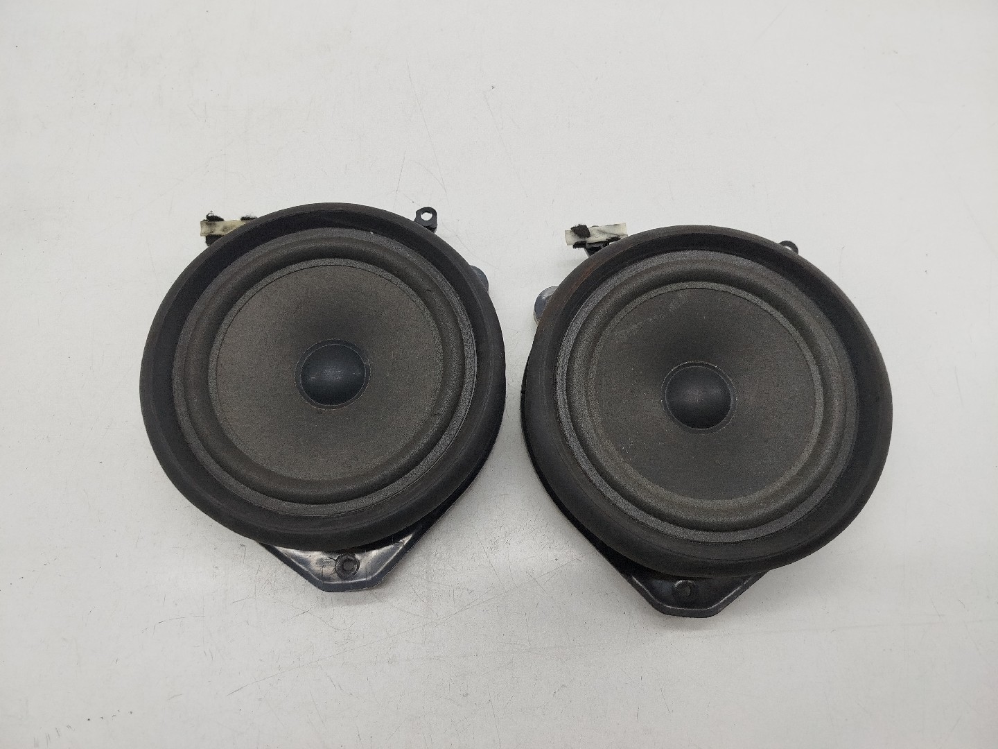 Coluna de som AUDI A4 (8E2, B6) | 00 - 05