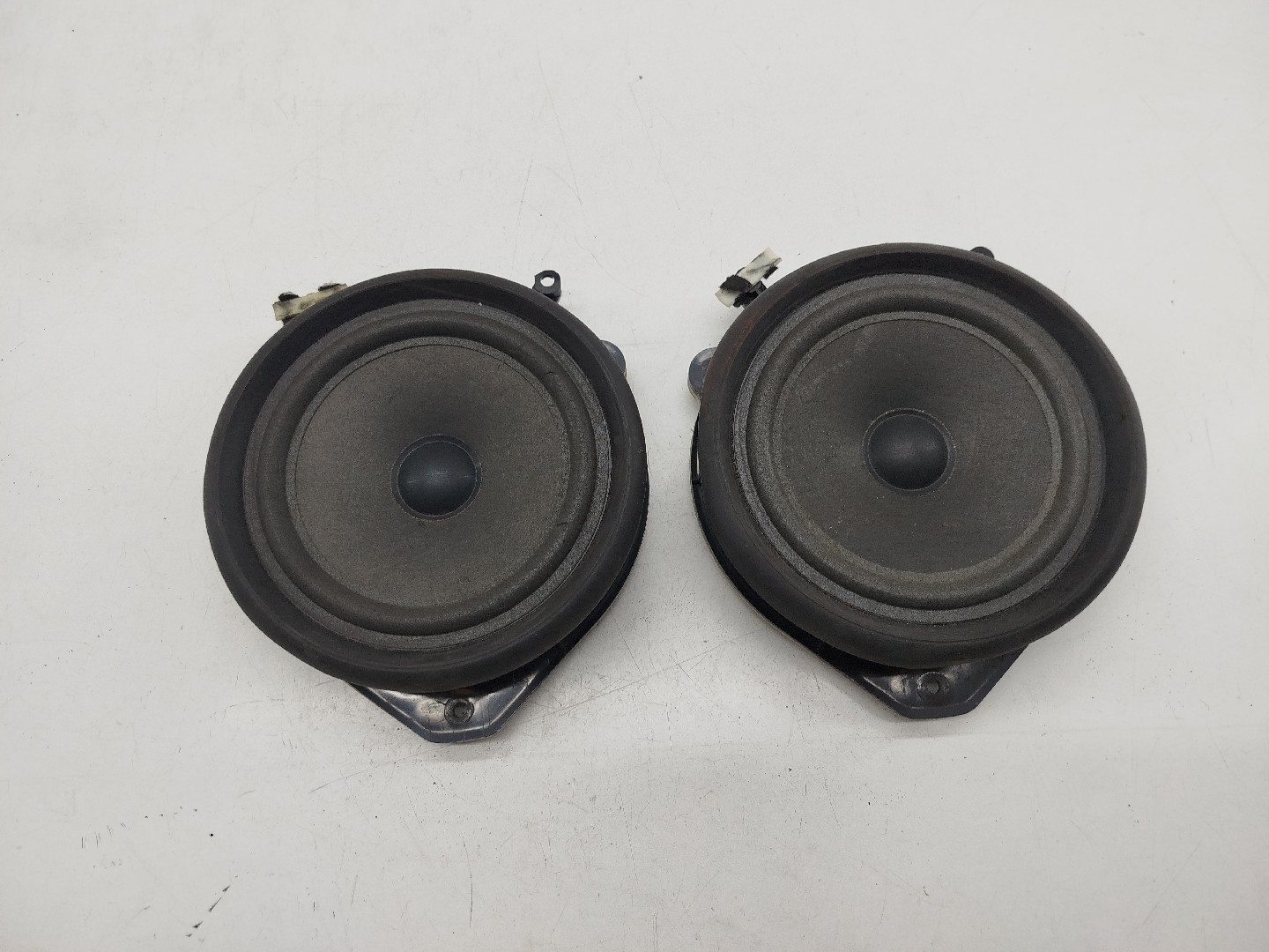 Coluna de som AUDI A4 (8E2, B6) | 00 - 05 Imagem-4