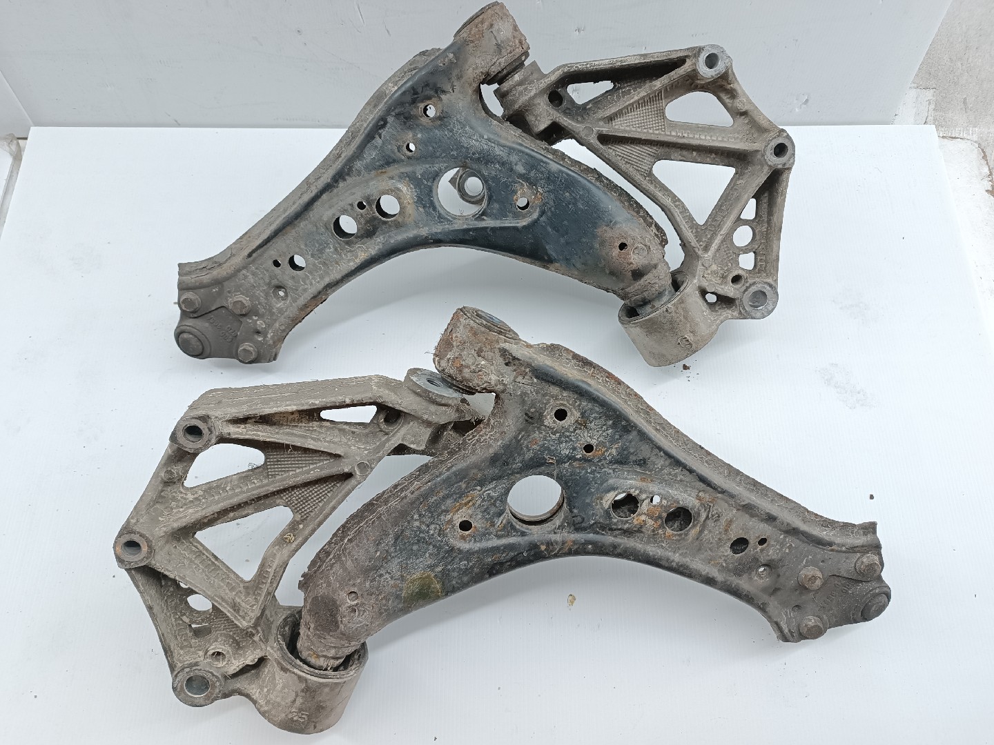 Braços de suspensão esquerdo e direito SEAT IBIZA III (6L1) | 02 - 09 Imagem-4