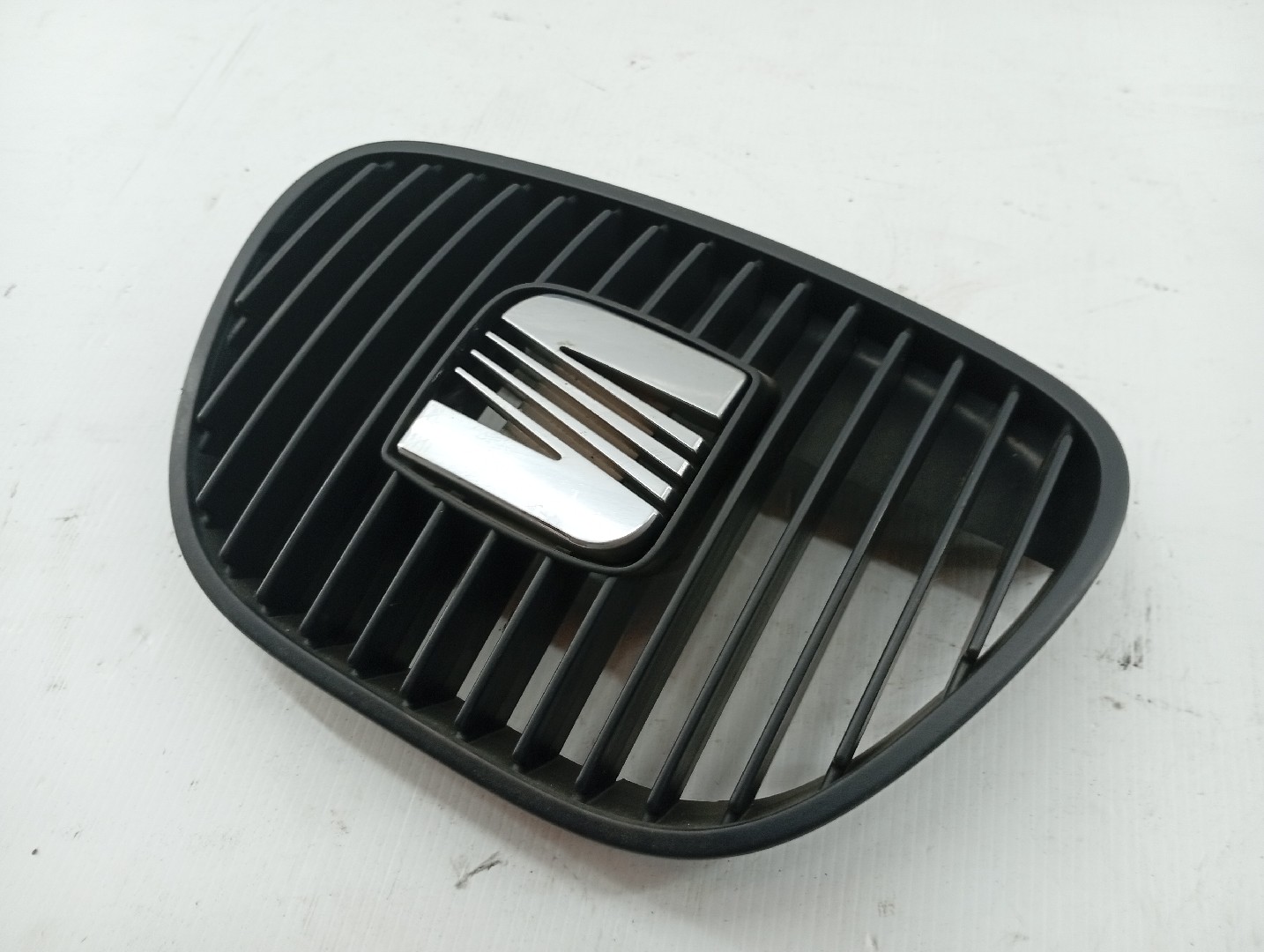 Grelha da Frente SEAT IBIZA III (6L1) | 02 - 09 Imagem-3