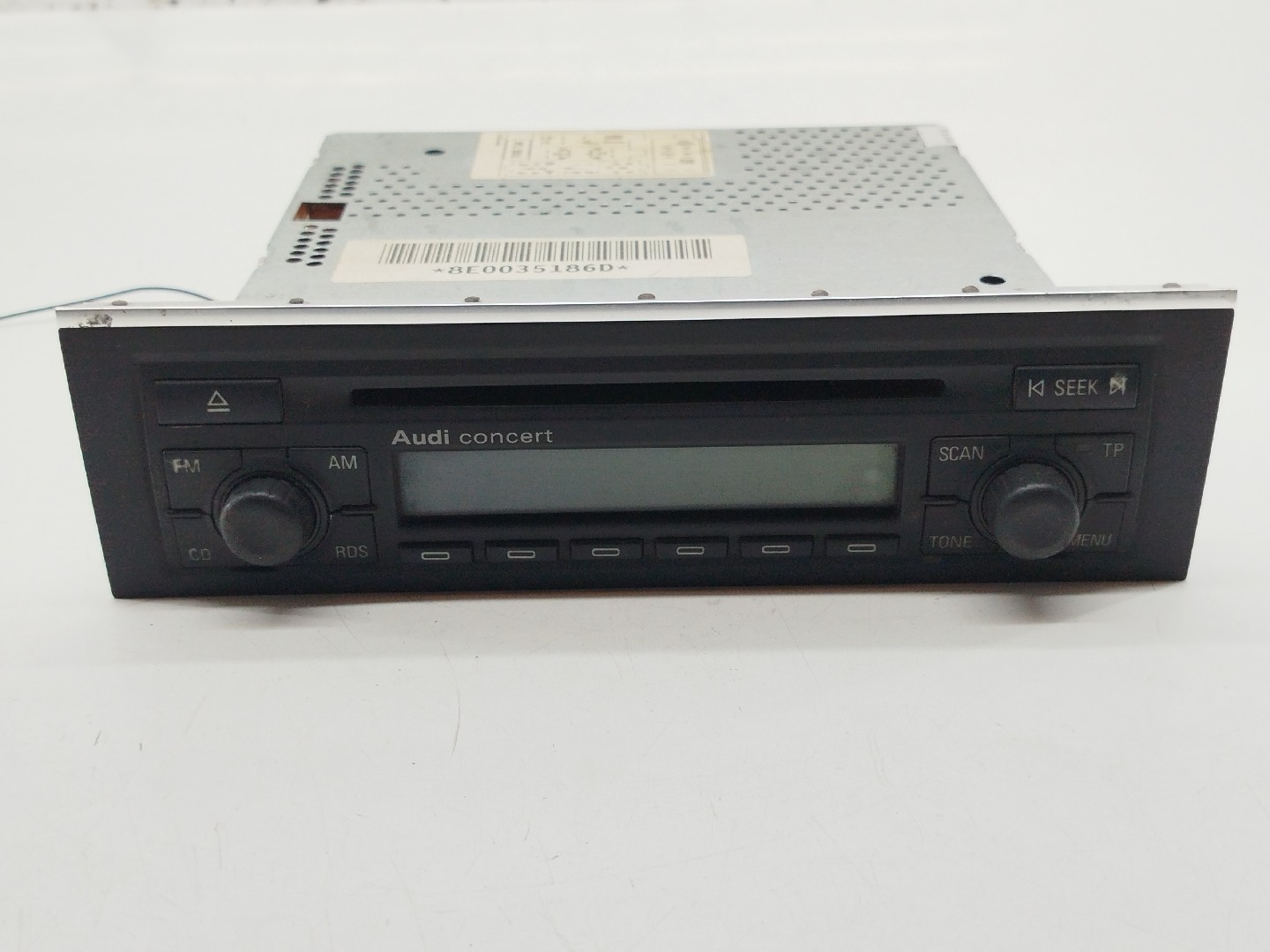 Auto-Rádio AUDI A4 (8E2, B6) | 00 - 05