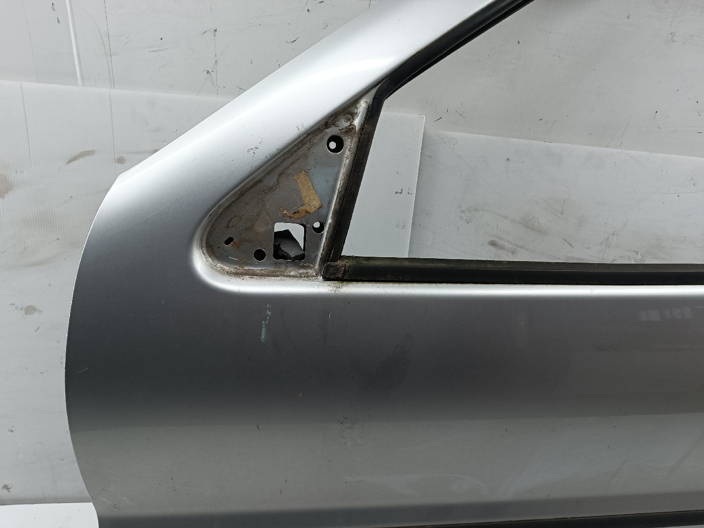 Porta Frente Esquerda VOLKSWAGEN POLO (6N1) | 94 - 99 Imagem-3