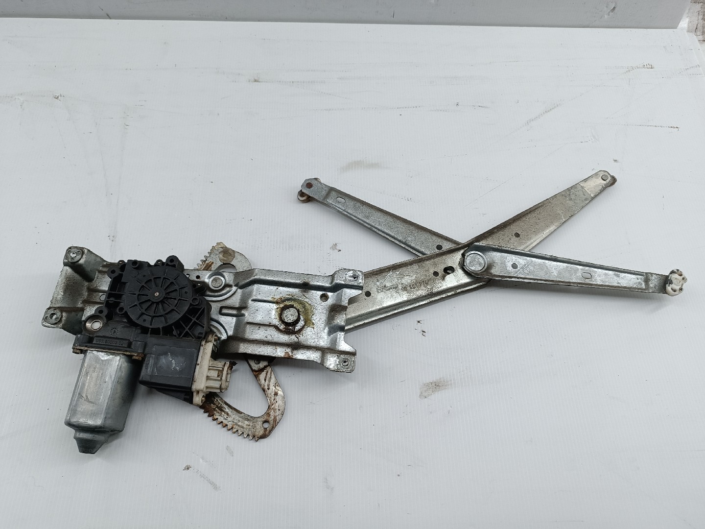 Motor e elevador de vidro frente direito OPEL CORSA B (S93) | 93 - 02