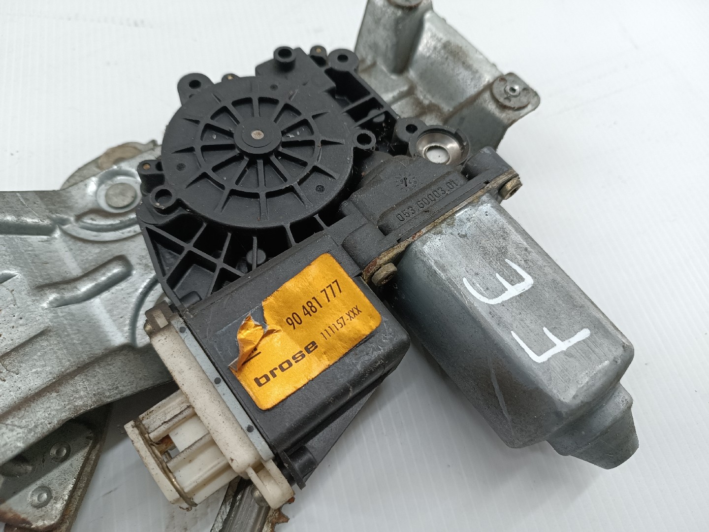 Motor e elevador de vidro frente esquerdo OPEL CORSA B (S93) | 93 - 02 Imagem-1