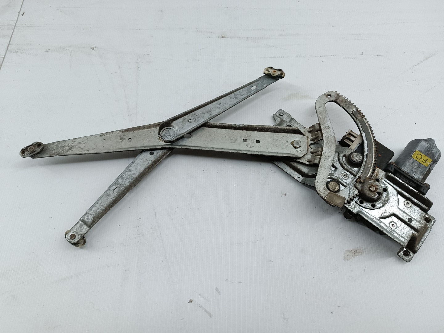 Motor e elevador de vidro frente esquerdo OPEL CORSA B (S93) | 93 - 02 Imagem-6