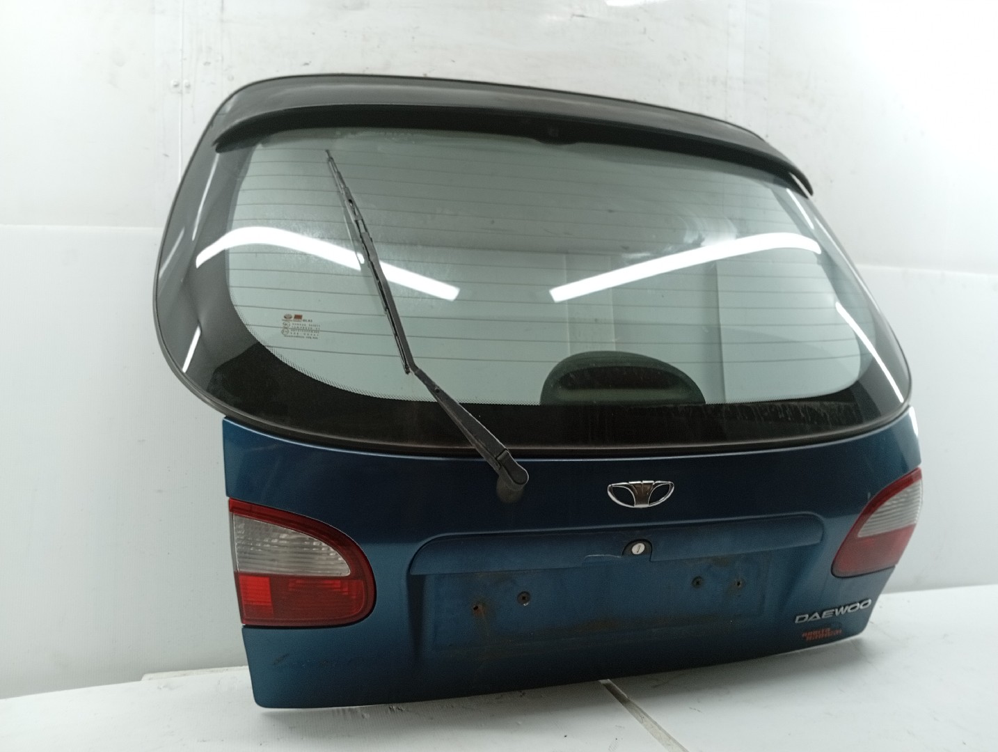 Porta de mala DAEWOO LANOS (KLAT) | 97 -  Imagem-1