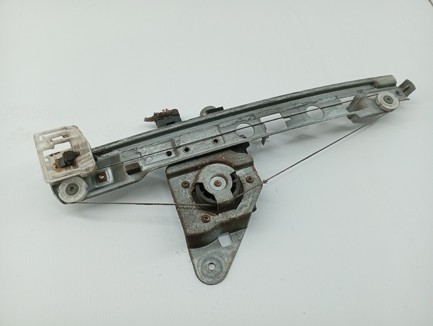 Motor e elevador de vidro trás esquerdo RENAULT MEGANE II (BM0/1_, CM0/1_) | 01 - 12 Imagem-2