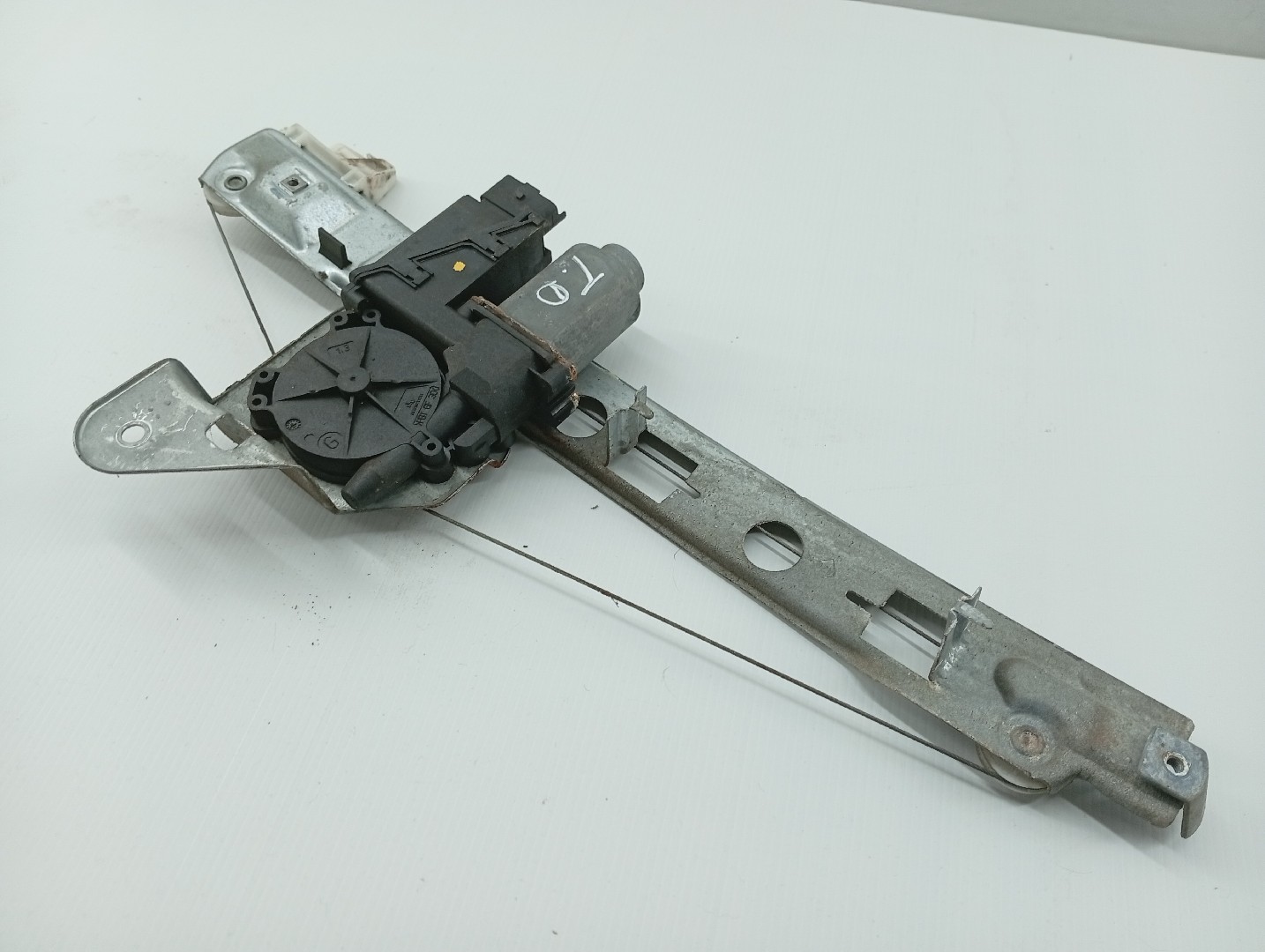 Motor e elevador de vidro trás direito RENAULT MEGANE II (BM0/1_, CM0/1_) | 01 - 12 Imagem-1