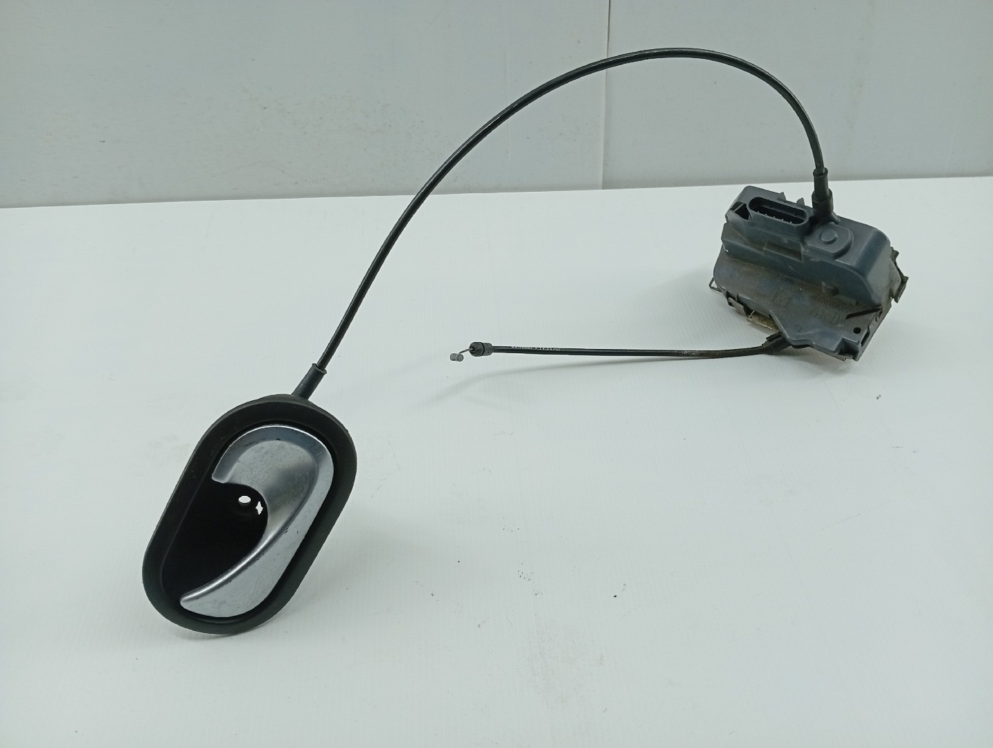 Fecho da Porta Trás Direito RENAULT MEGANE II (BM0/1_, CM0/1_) | 01 - 12 Imagem-4