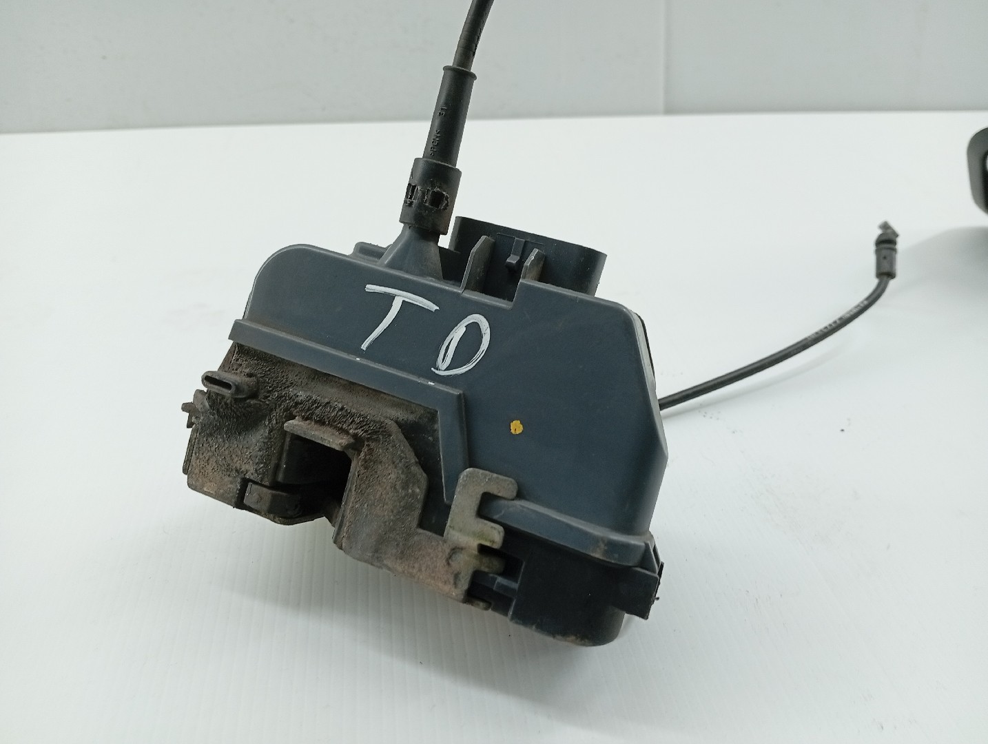 Fecho da Porta Trás Direito RENAULT MEGANE II (BM0/1_, CM0/1_) | 01 - 12 Imagem-1