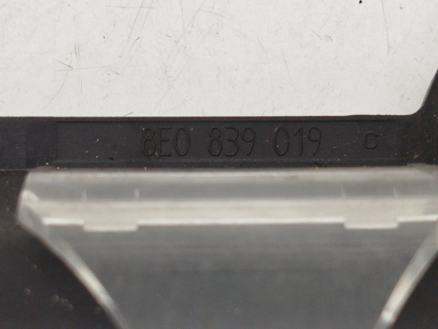 Puxador interior de porta traseira esquerda AUDI A4 (8E2, B6) | 00 - 05 Imagem-2