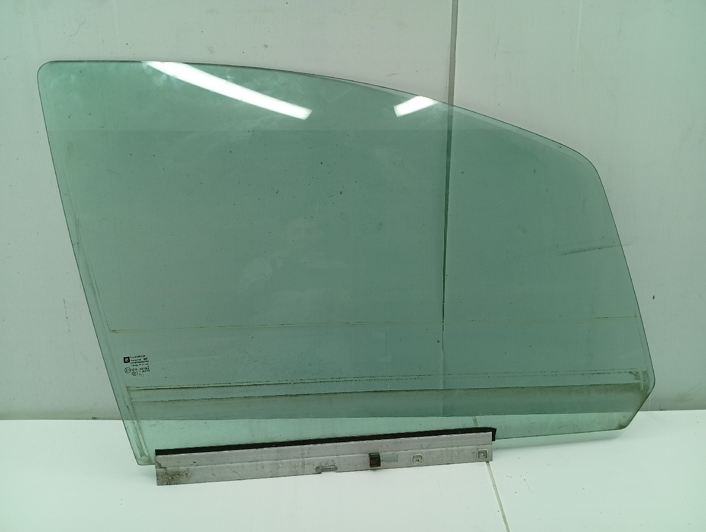 Vidro Porta Frente Direito OPEL ZAFIRA / ZAFIRA FAMILY B (A05) | 05 - 19