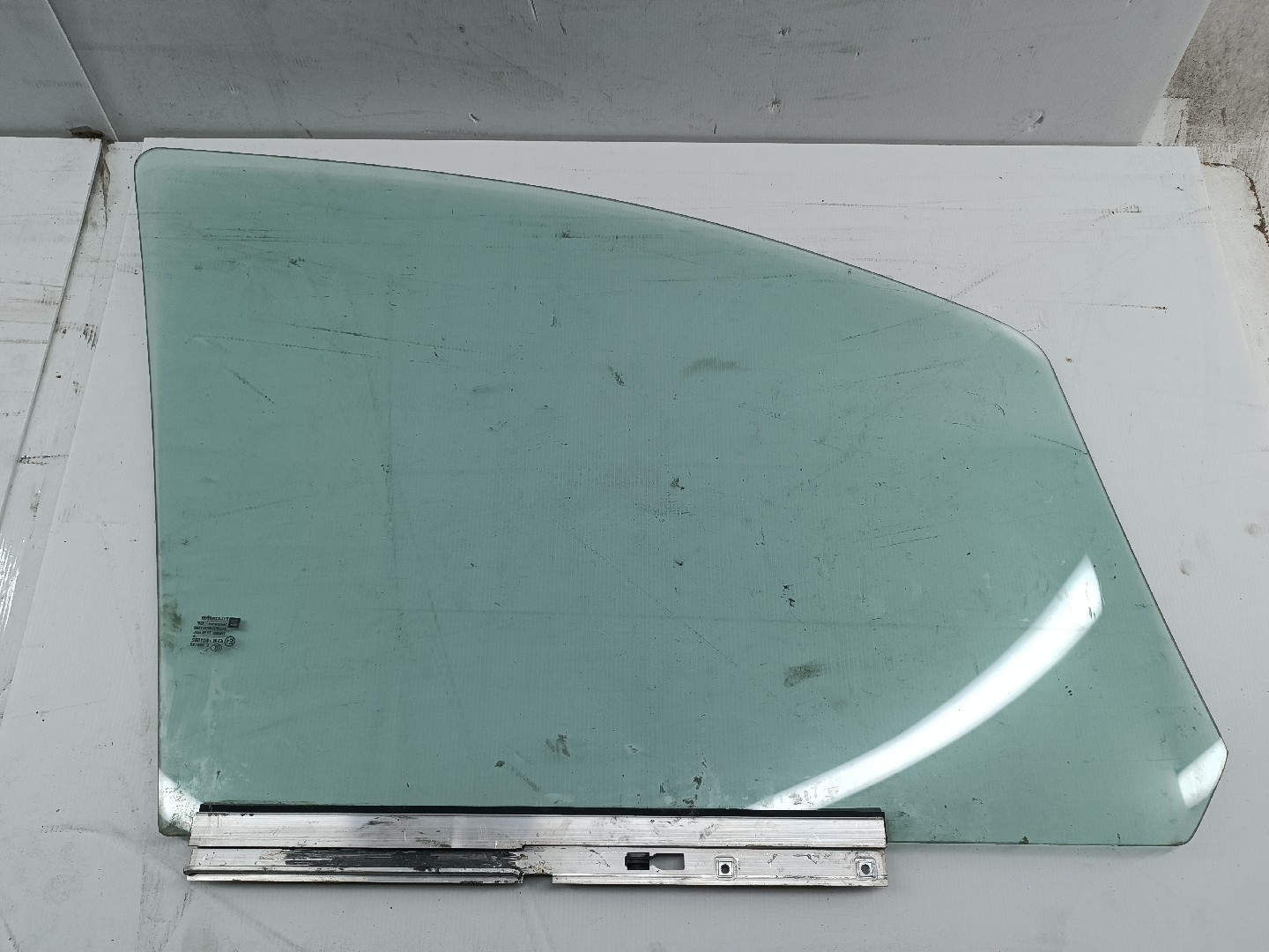 Vidro Porta Frente Esquerdo OPEL ZAFIRA / ZAFIRA FAMILY B (A05) | 05 - 19