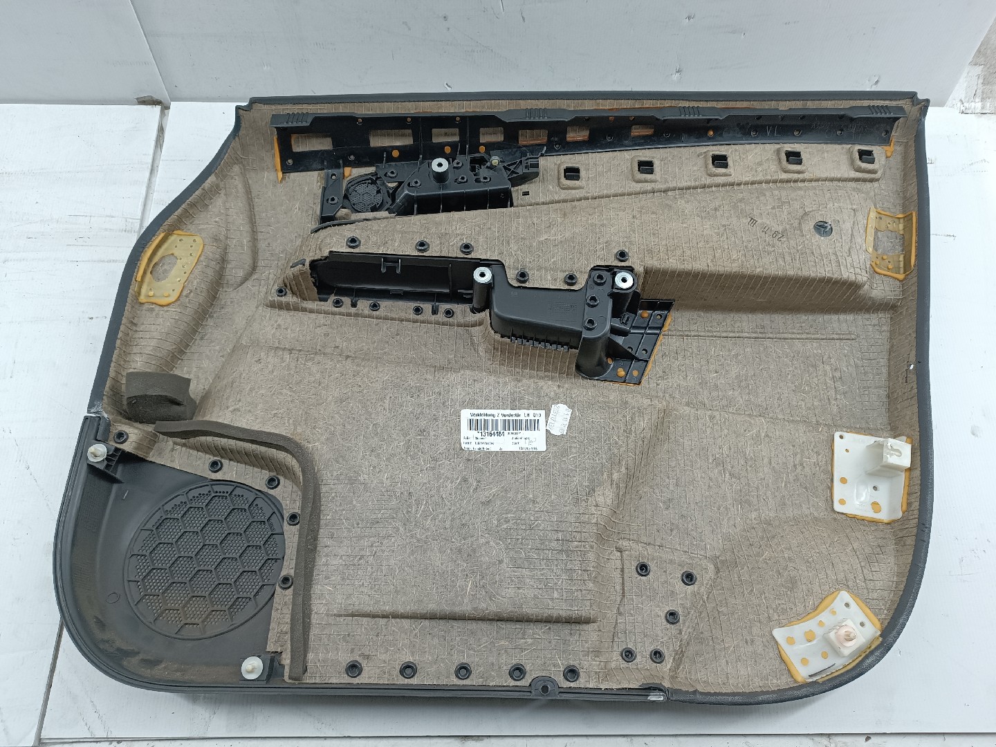 Quartela de porta frente esquerda OPEL ZAFIRA / ZAFIRA FAMILY B (A05) | 05 - 19