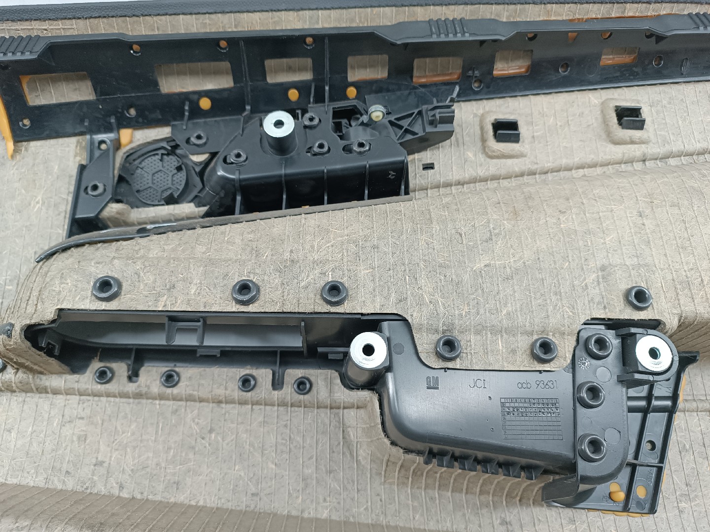 Quartela de porta frente esquerda OPEL ZAFIRA / ZAFIRA FAMILY B (A05) | 05 - 19 Imagem-2