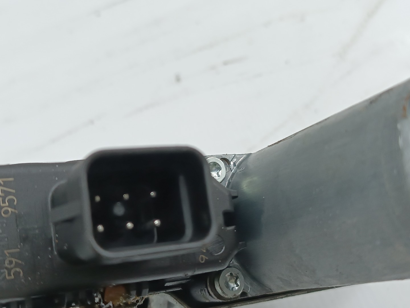 Motor e elevador de vidro frente esquerdo OPEL ZAFIRA / ZAFIRA FAMILY B (A05) | 05 - 19 Imagem-2