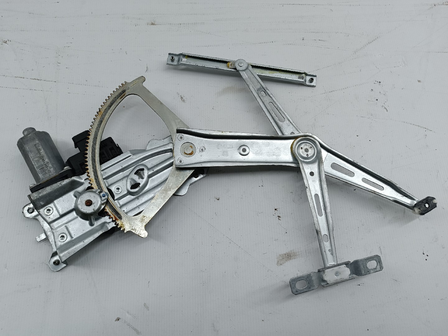 Motor e elevador de vidro frente direito OPEL ZAFIRA / ZAFIRA FAMILY B (A05) | 05 - 19 Imagem-6