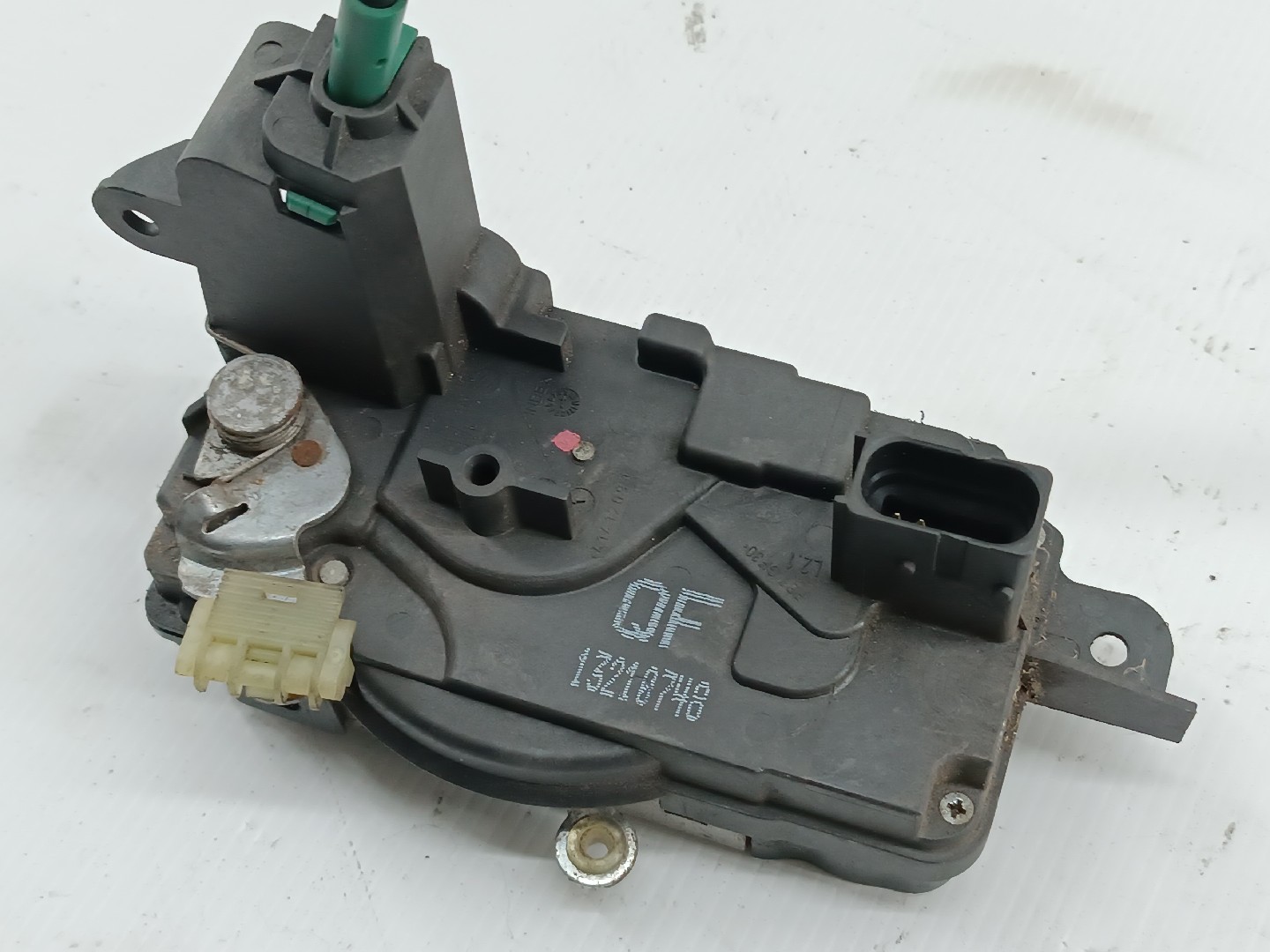 Fecho da Porta Frente Esquerdo OPEL ZAFIRA / ZAFIRA FAMILY B (A05) | 05 - 19 Imagem-4