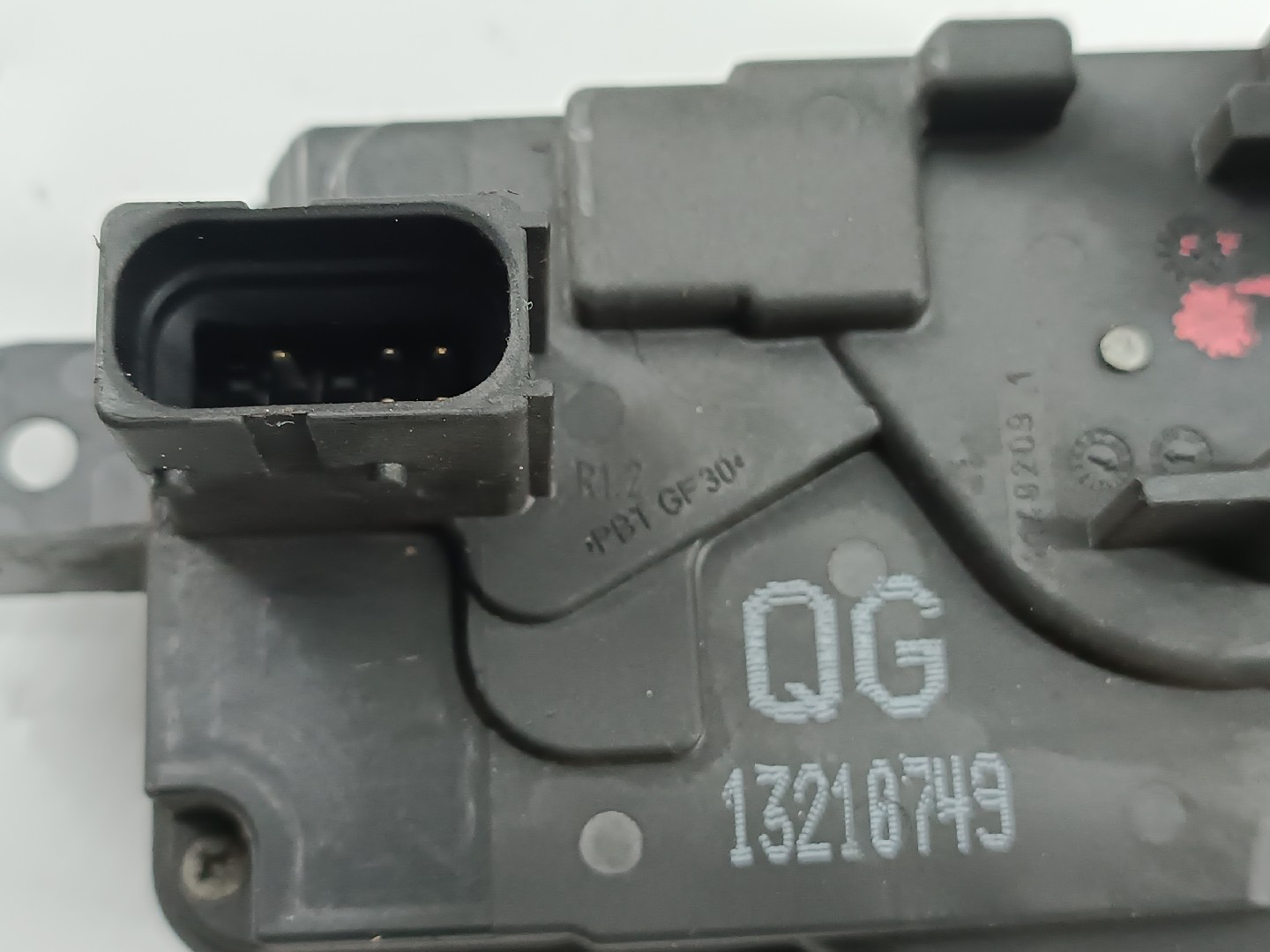 Fecho da Porta Frente Direito OPEL ZAFIRA / ZAFIRA FAMILY B (A05) | 05 - 19 Imagem-2