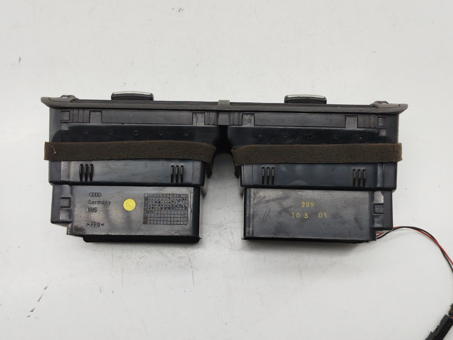 Difusor de ar central AUDI A3 Sportback (8PA) | 04 - 15 Imagem-4