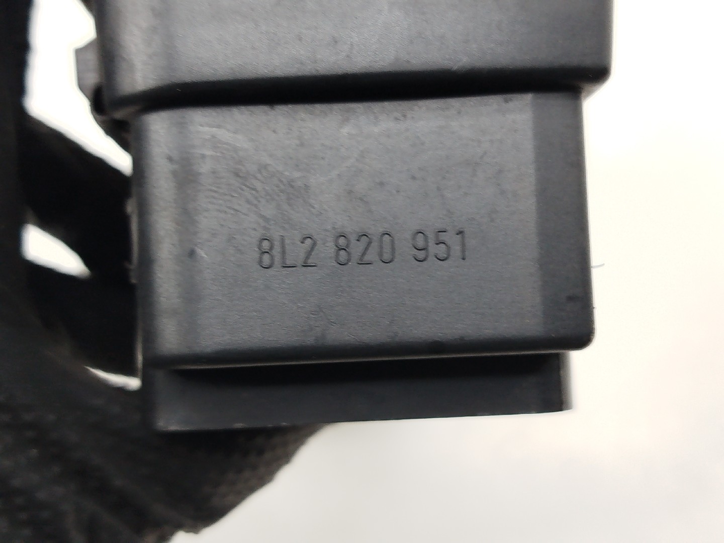 Difusor de ar central AUDI A3 Sportback (8PA) | 04 - 15 Imagem-2