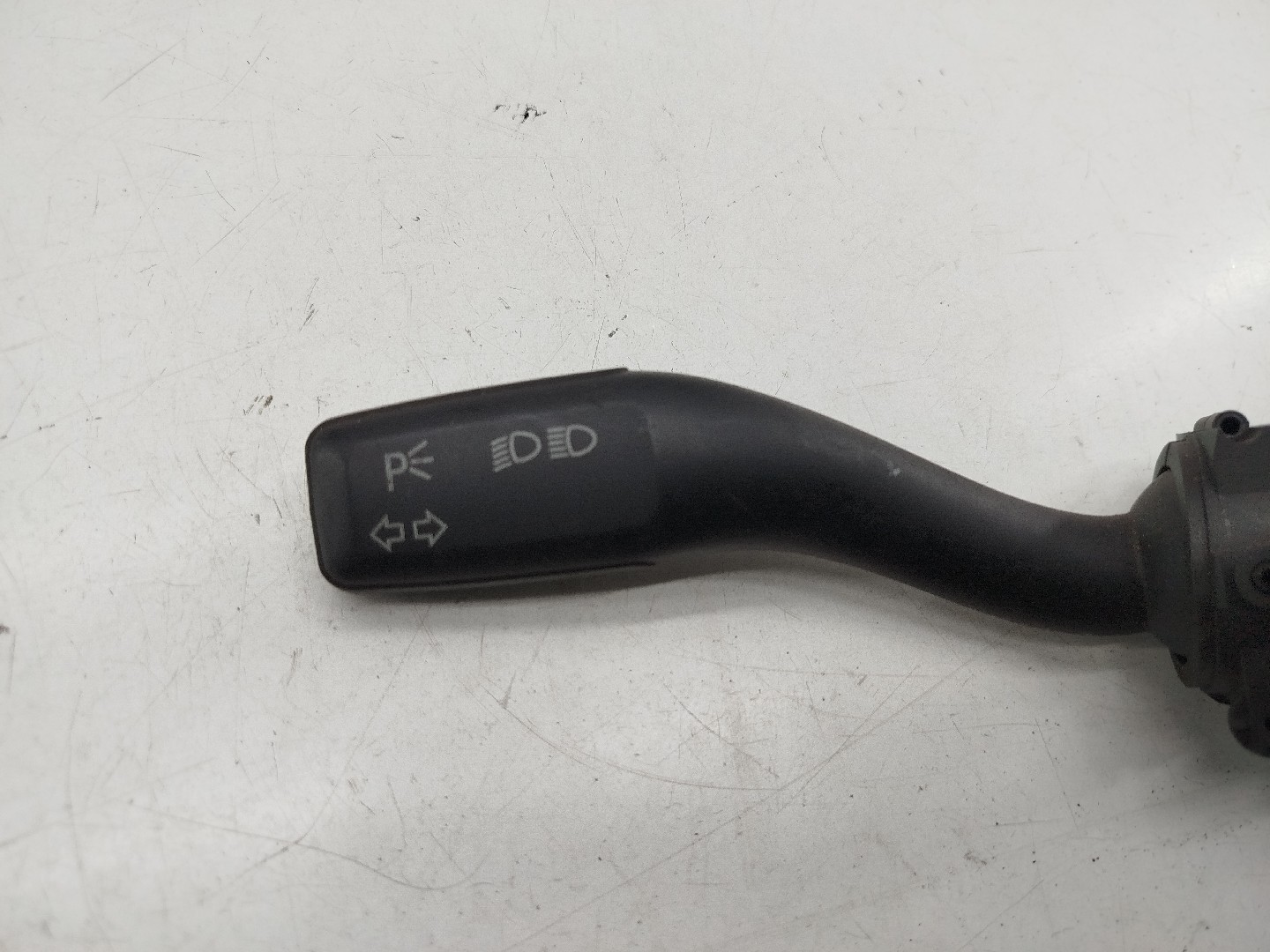 Comutador de piscas AUDI A4 (8E2, B6) | 00 - 05 Imagem-1