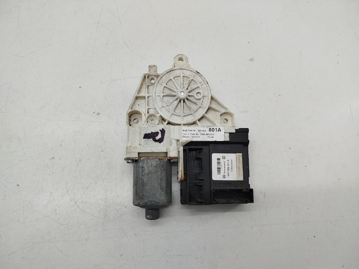 Motor de vidro frente esquerdo AUDI A3 (8P1) | 03 - 13 Imagem-1