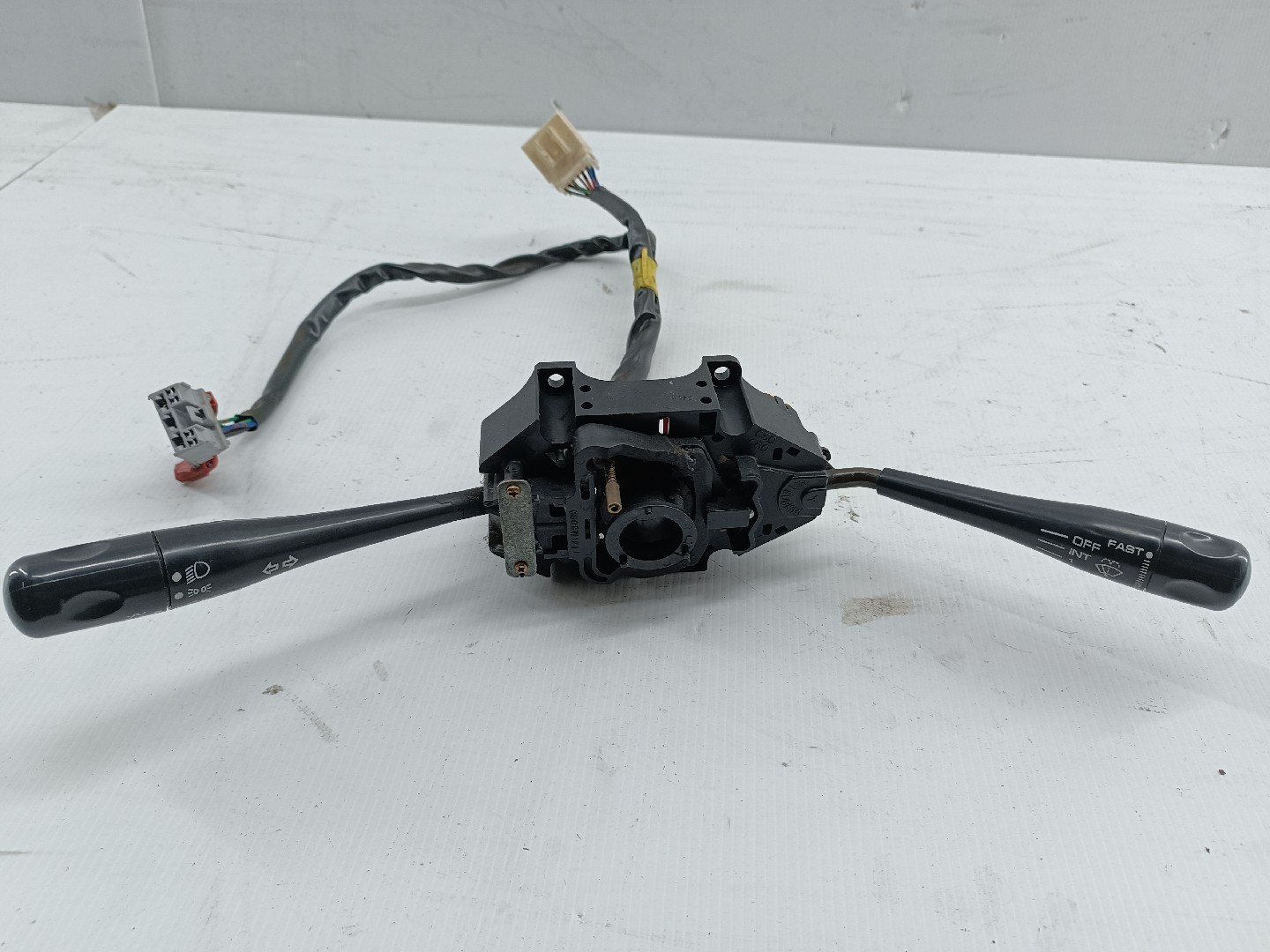 Comutador de Luzes /Piscas /Limpa Para-Brisas MITSUBISHI LANCER IV Hatchback (C6_A, C7_A) | 88 - 94 Imagem-7