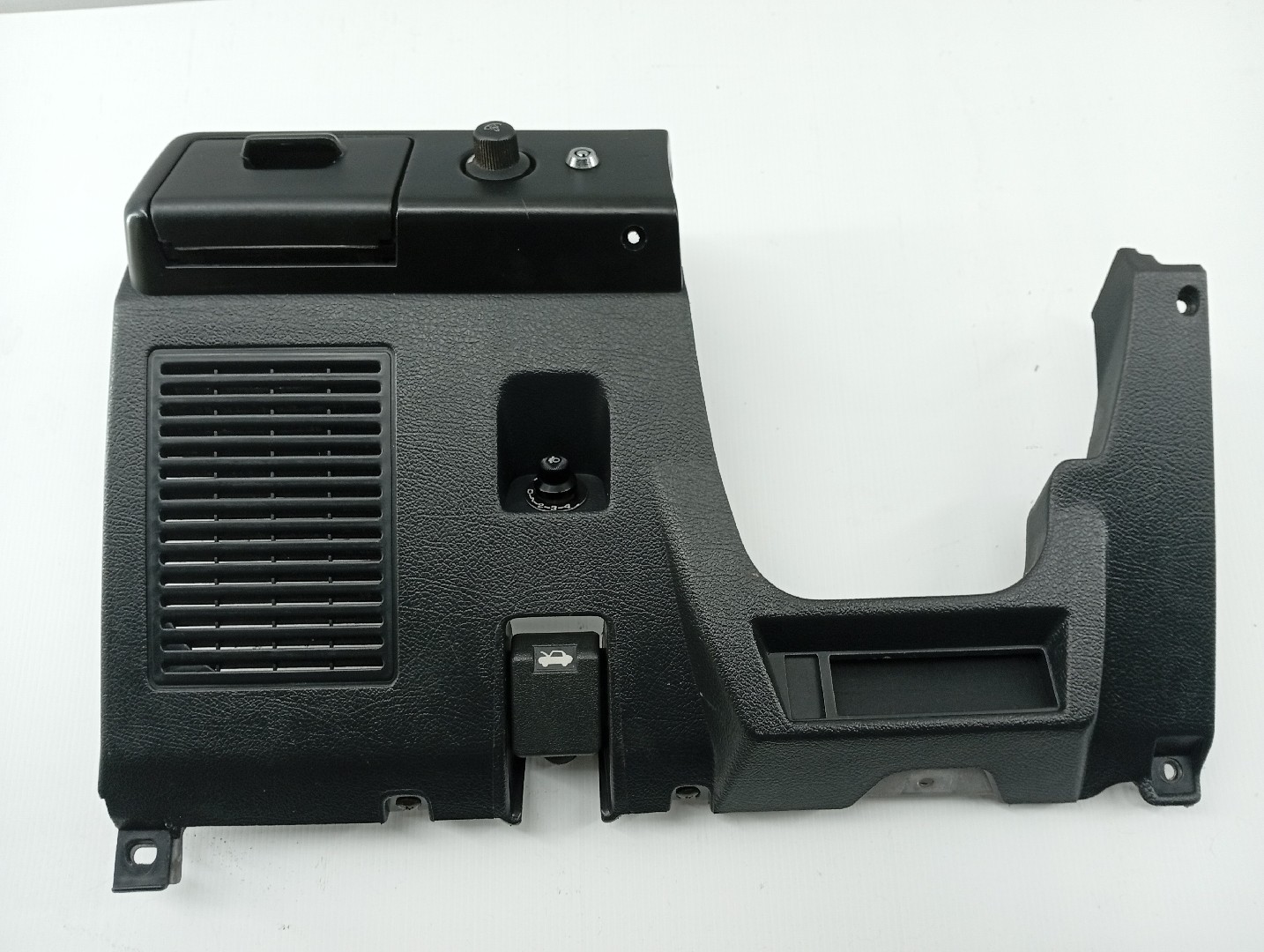 Acabamento de Tablier MITSUBISHI LANCER IV Hatchback (C6_A, C7_A) | 88 - 94 Imagem-4