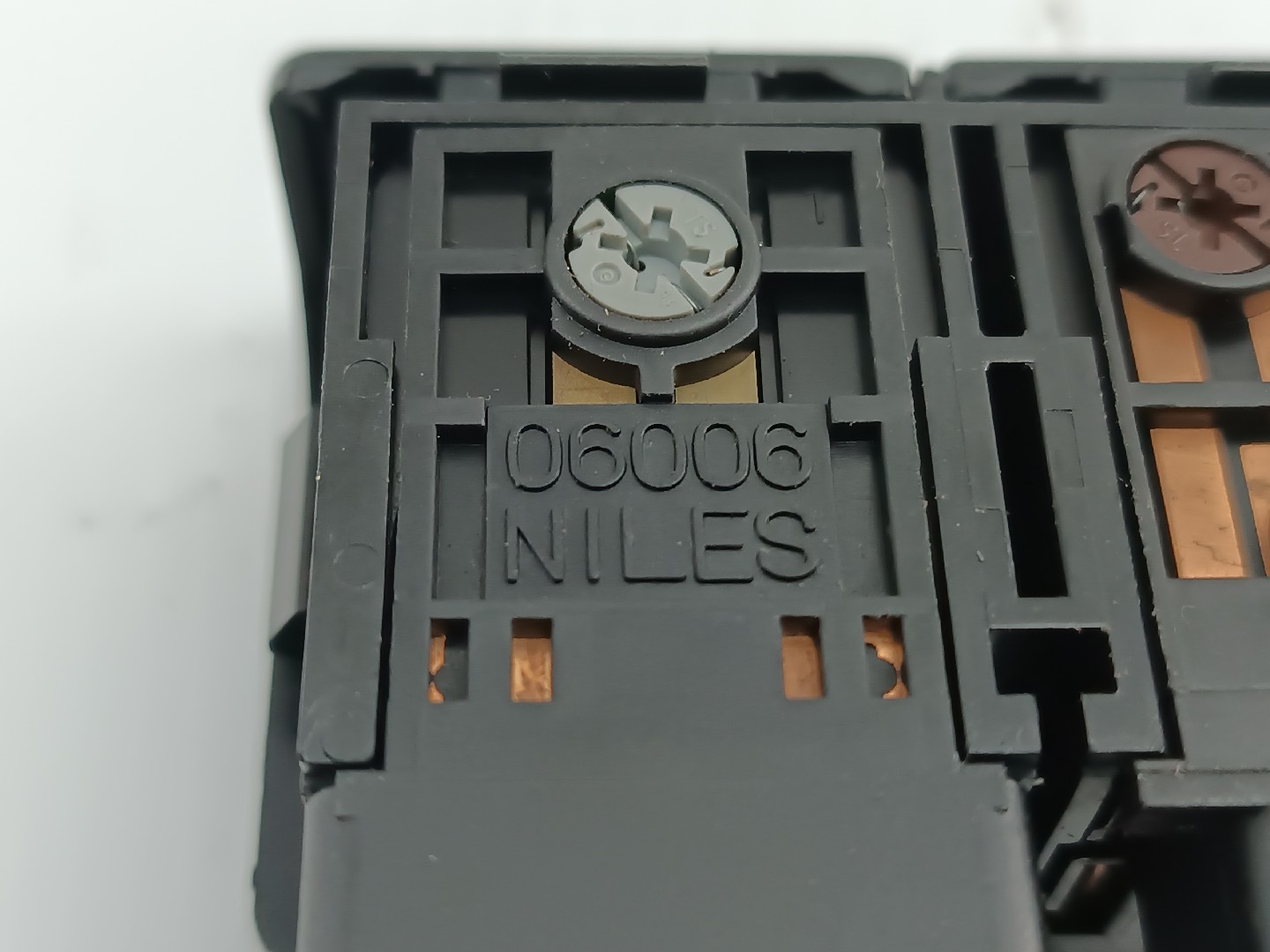 Interruptor 4 piscas MITSUBISHI LANCER IV Hatchback (C6_A, C7_A) | 88 - 94 Imagem-3