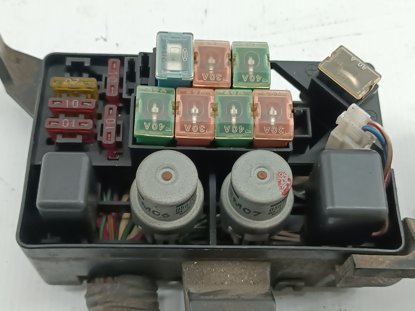 Caixa de Fusíveis MITSUBISHI LANCER IV Hatchback (C6_A, C7_A) | 88 - 94 Imagem-1