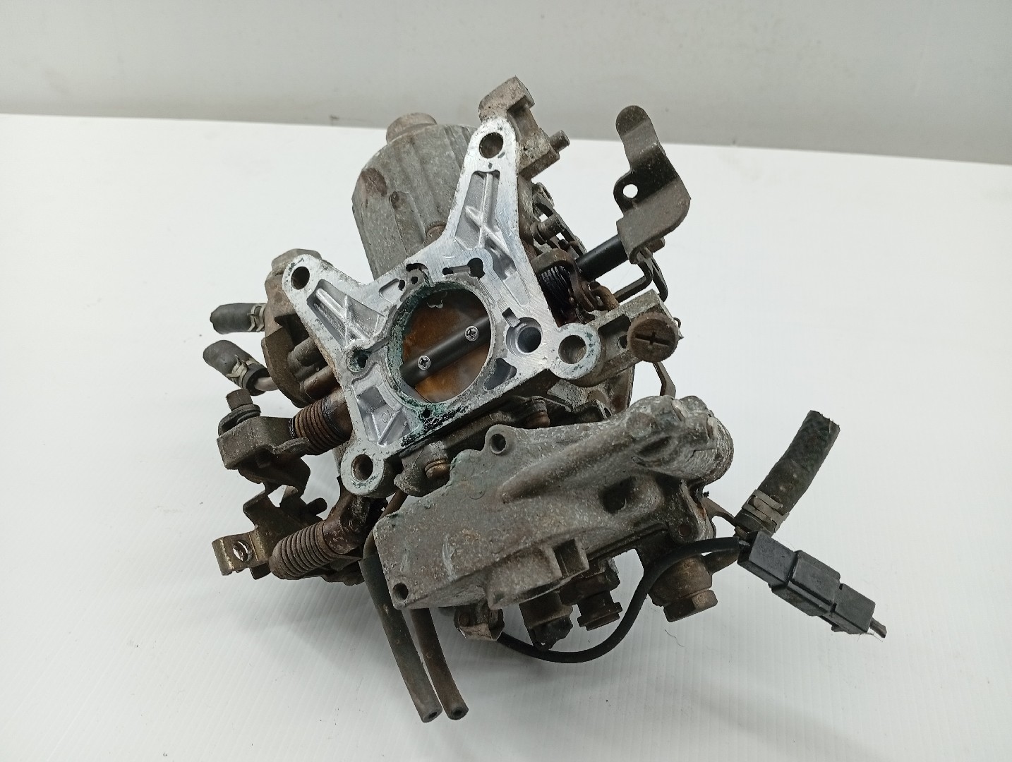 Carburador MITSUBISHI LANCER IV Hatchback (C6_A, C7_A) | 88 - 94 Imagem-1