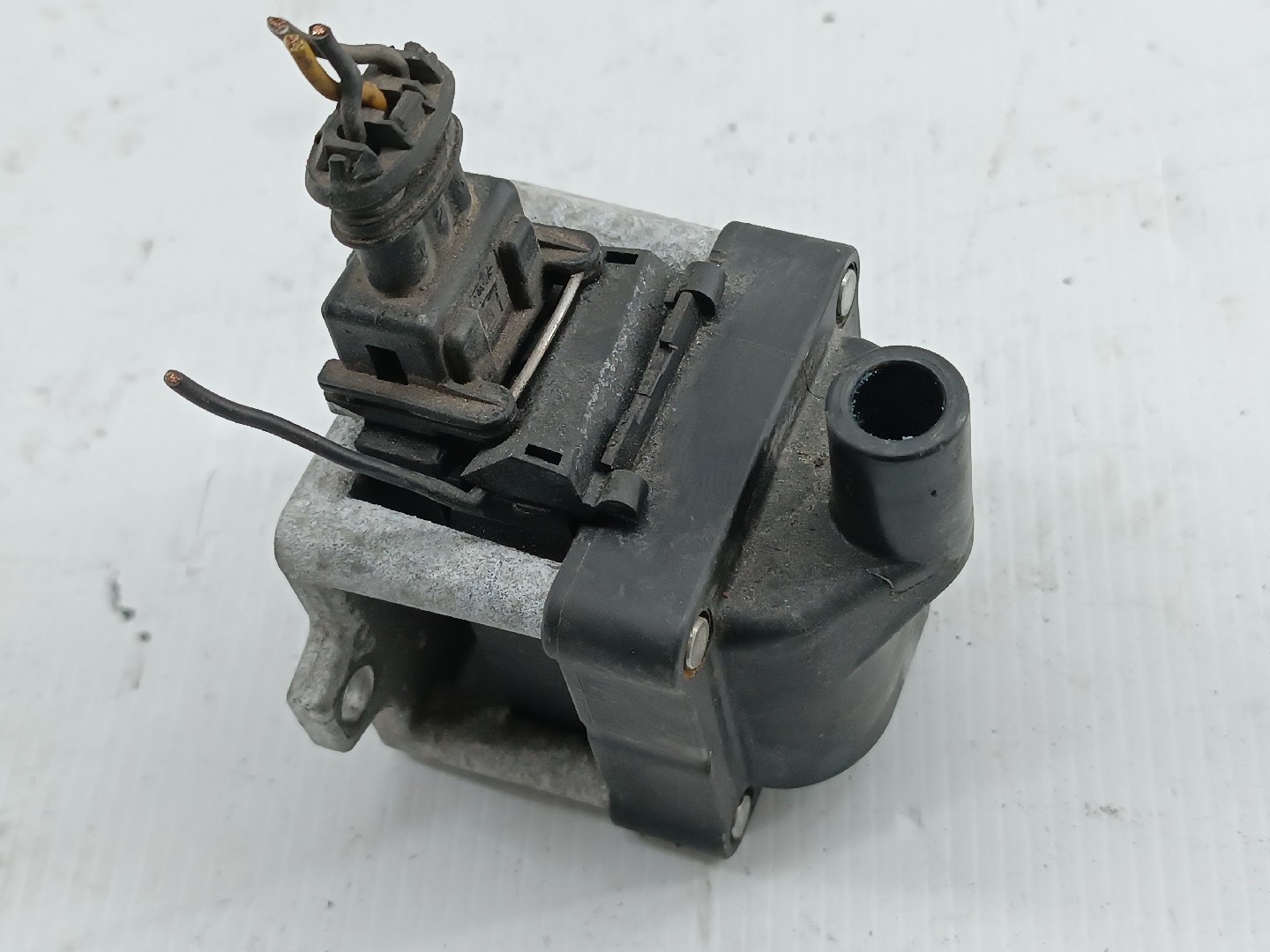 Bobine de ignição MITSUBISHI LANCER IV Hatchback (C6_A, C7_A) | 88 - 94 Imagem-4