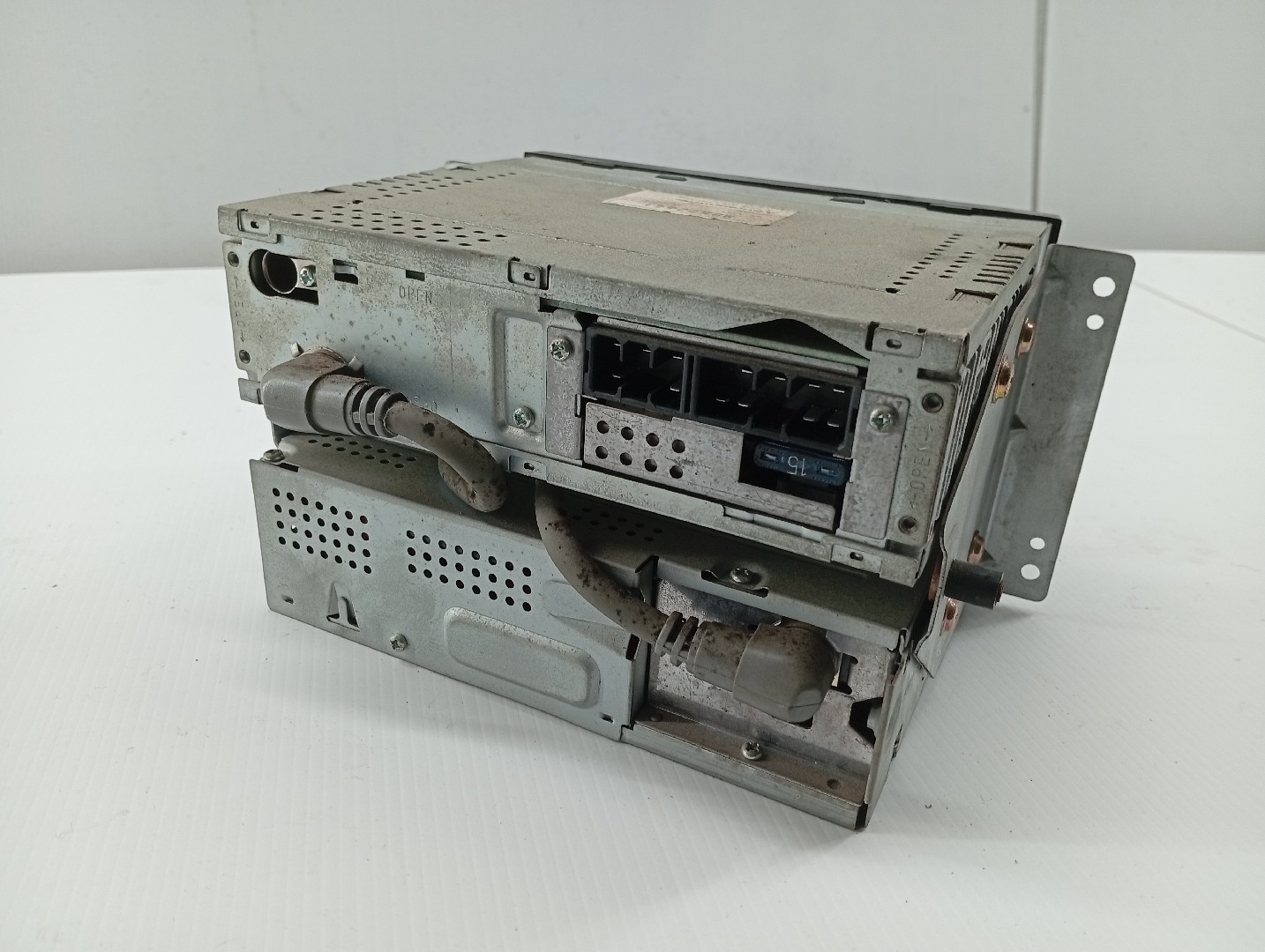 Auto-Rádio MITSUBISHI LANCER IV Hatchback (C6_A, C7_A) | 88 - 94 Imagem-3