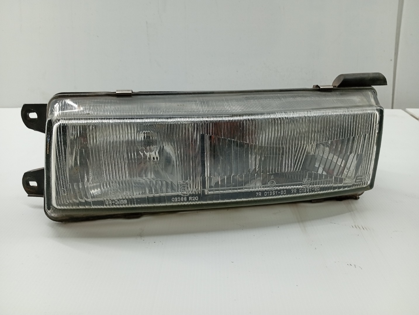 Ótica Esquerda MITSUBISHI LANCER IV Hatchback (C6_A, C7_A) | 88 - 94 Imagem-5