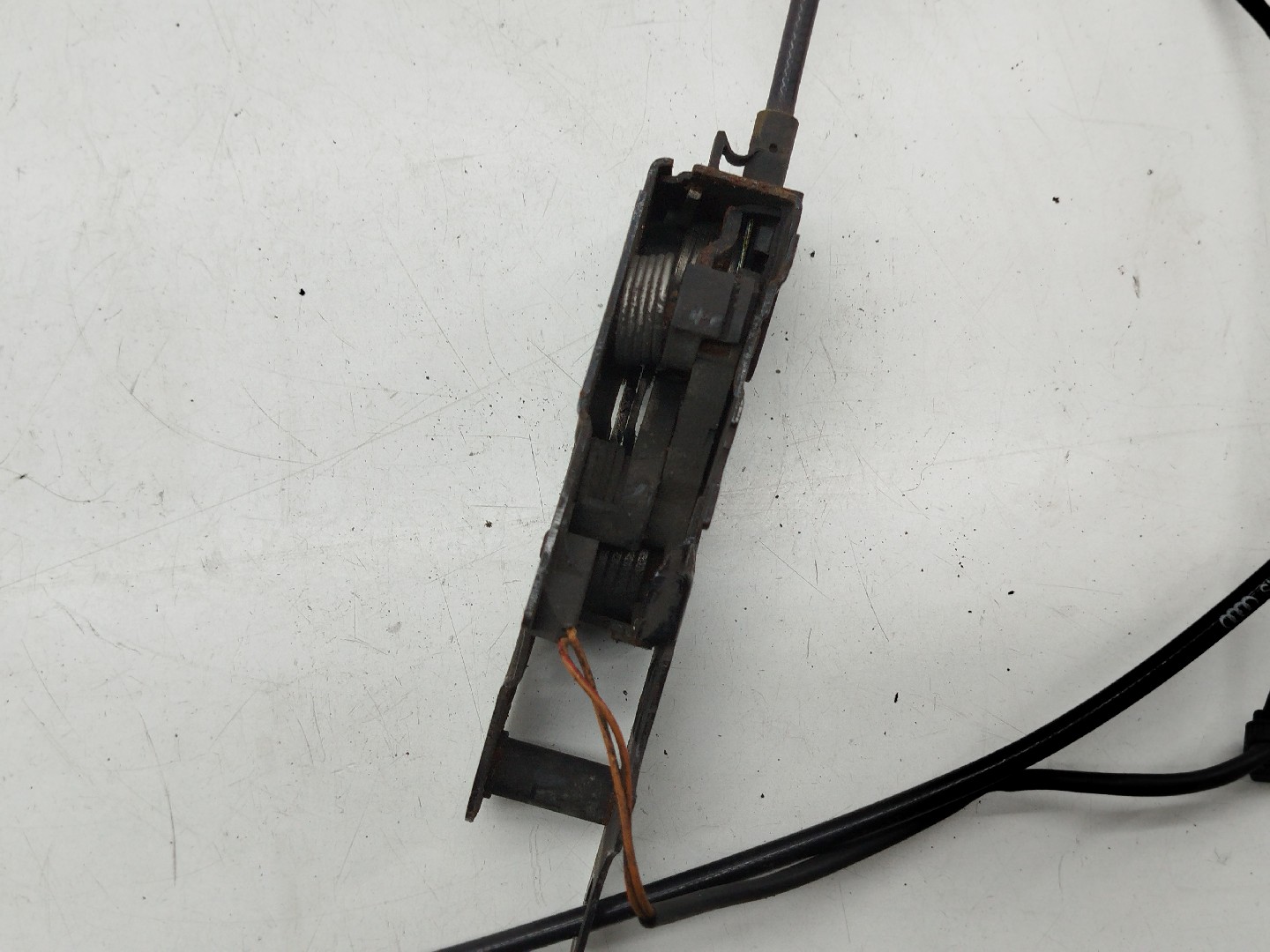 Fecho de capô AUDI A3 (8P1) | 03 - 13 Imagem-4