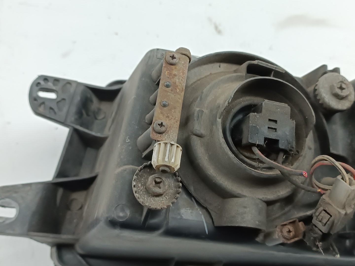 Ótica Direita MITSUBISHI LANCER IV Hatchback (C6_A, C7_A) | 88 - 94 Imagem-3