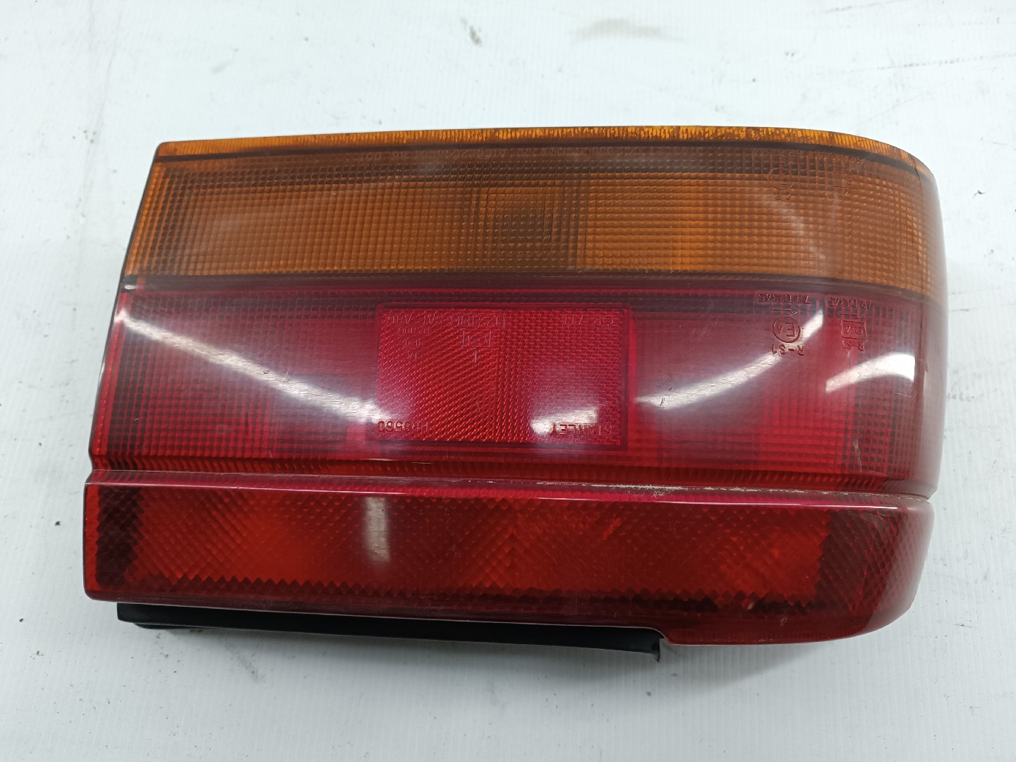 Farolim Stop Esquerdo MITSUBISHI LANCER IV Hatchback (C6_A, C7_A) | 88 - 94 Imagem-3