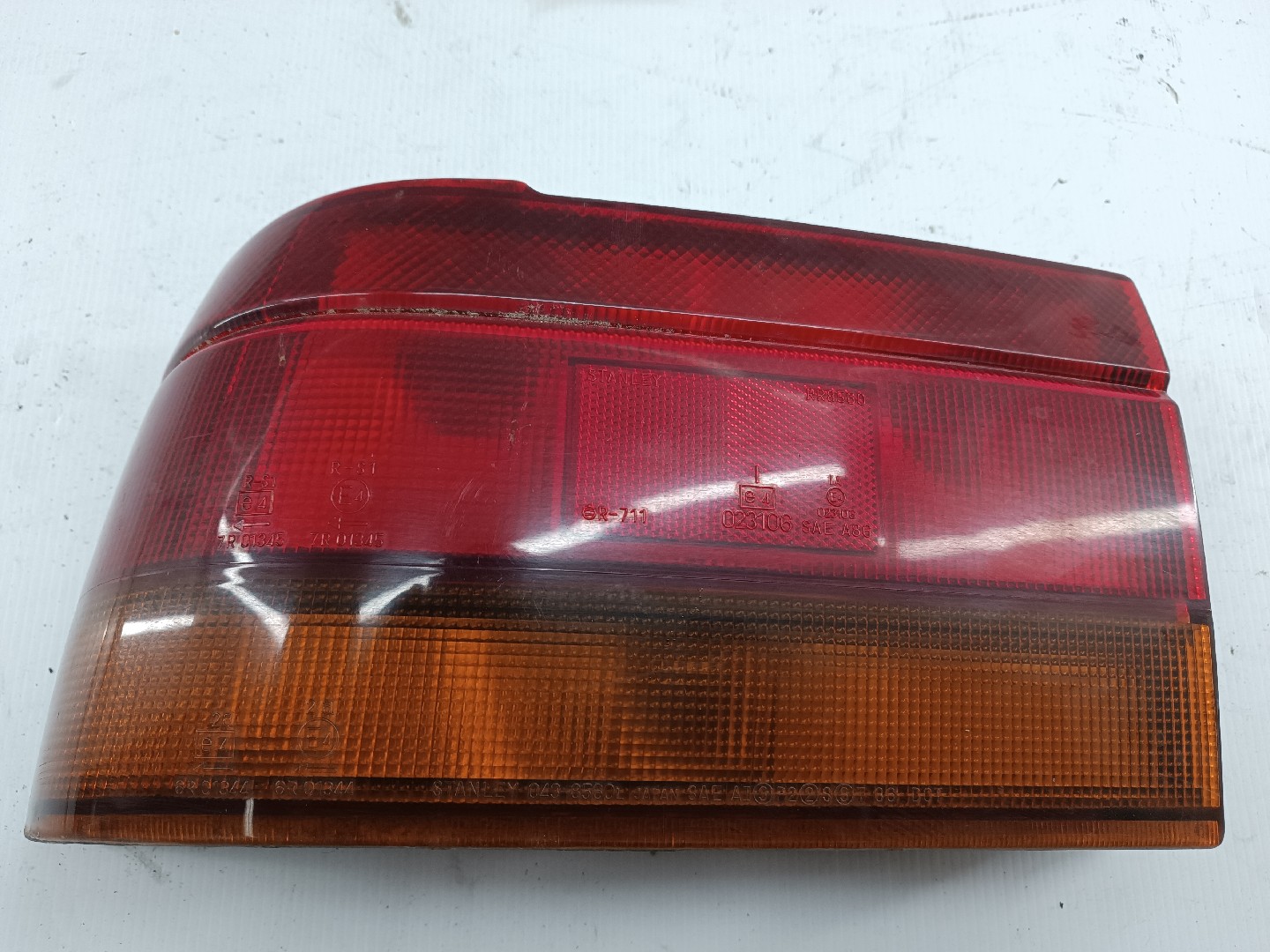 Farolim Stop Esquerdo MITSUBISHI LANCER IV Hatchback (C6_A, C7_A) | 88 - 94 Imagem-4