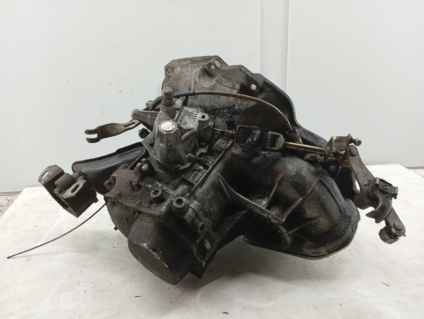 Caixa de velocidades OPEL ASTRA F Combi (T92) | 91 - 98 Imagem-3