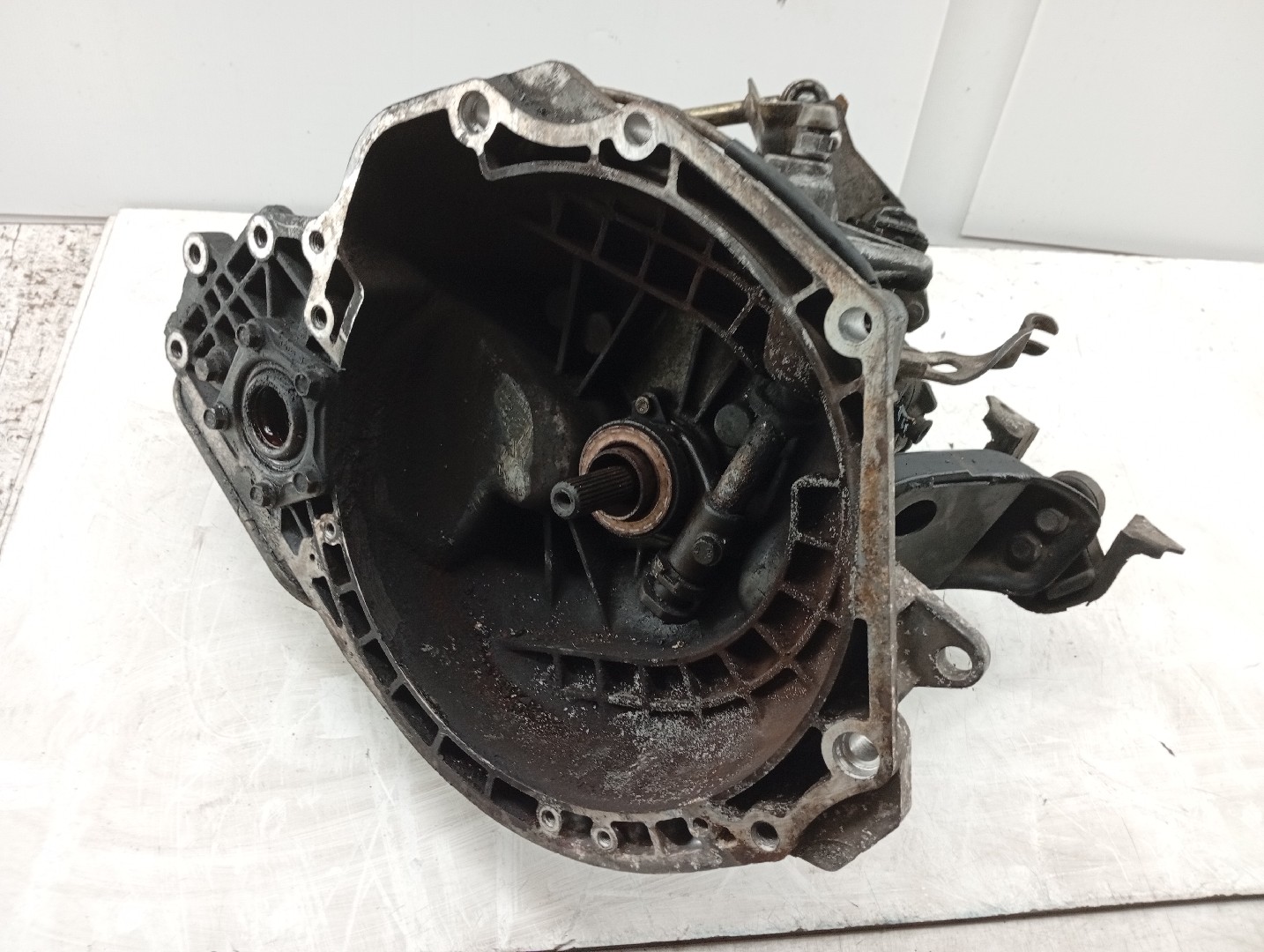 Caixa de velocidades OPEL ASTRA F Combi (T92) | 91 - 98 Imagem-8