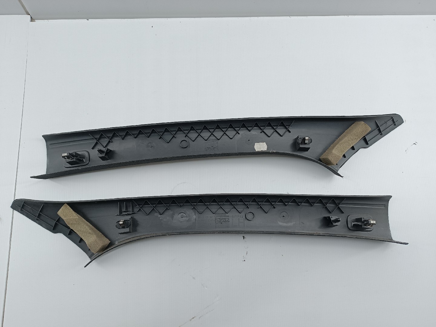 Moldura de pilar OPEL ASTRA H GTC (A04) | 05 - 10